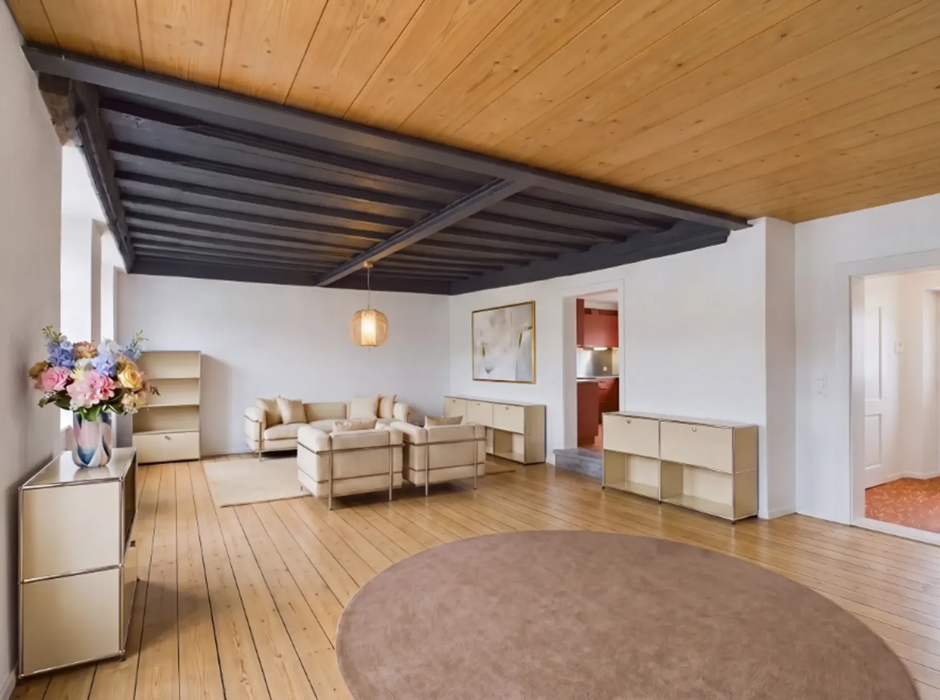 Appartement en propriété de 3,5 pièces au rez-de-chaussée dans une ancienne mühle de 1555 avec plafond gothique et jardin privé