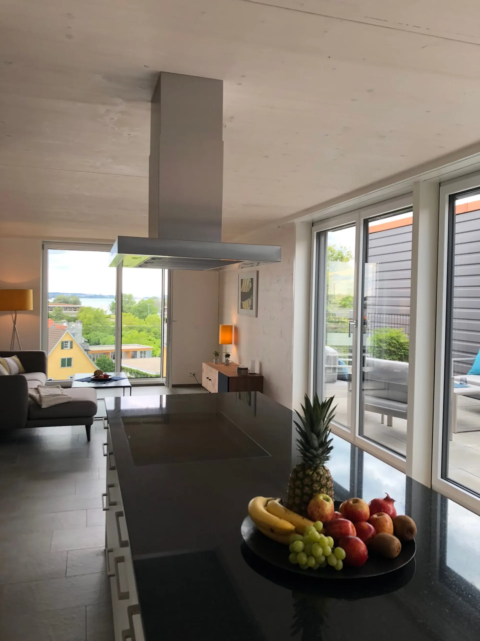 Vivere sul lago - appartamento a maisonnette nella zona ZIK