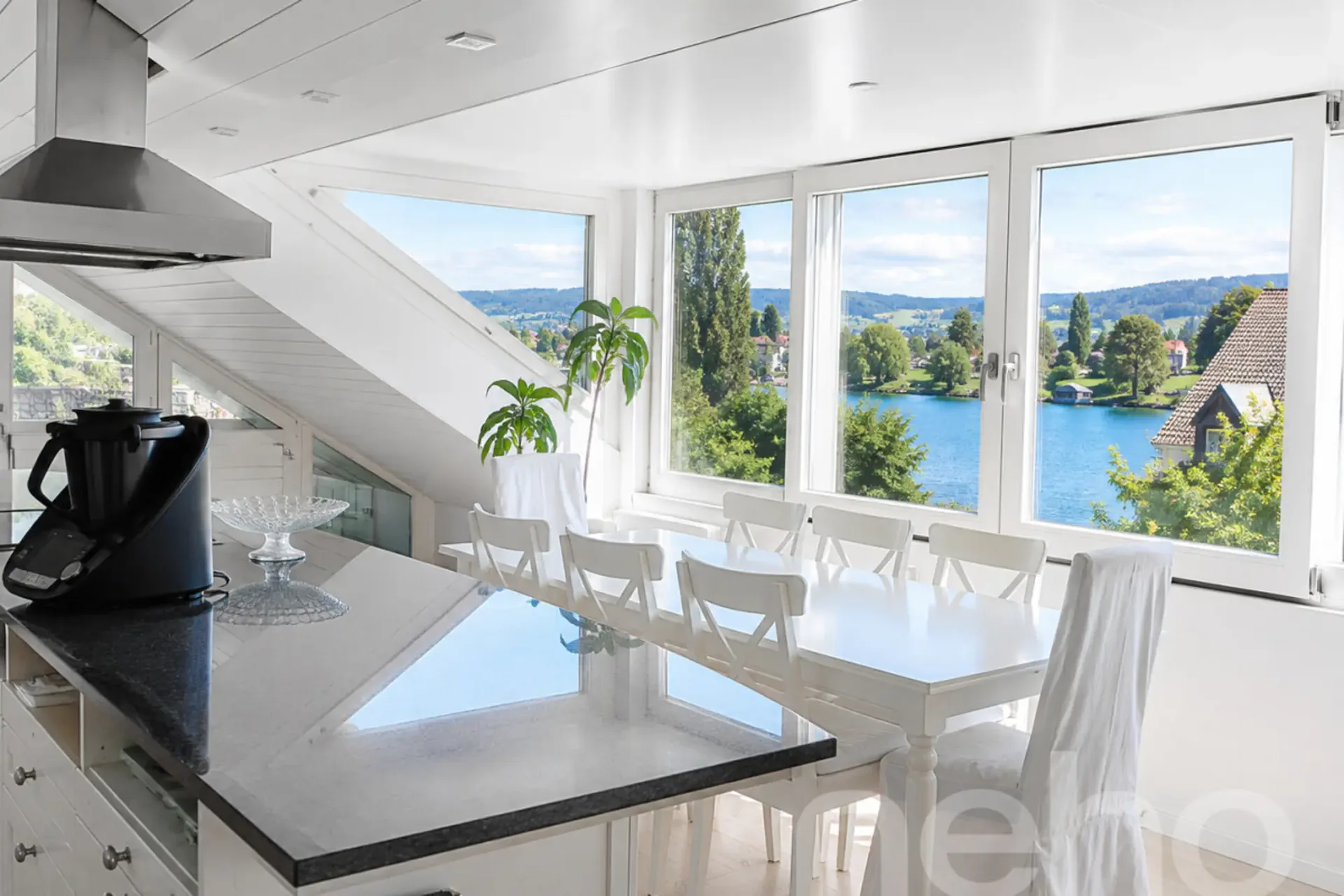 Appartement de charme 4.5 pièces au dernier étage avec vue imprenable sur le Rhin