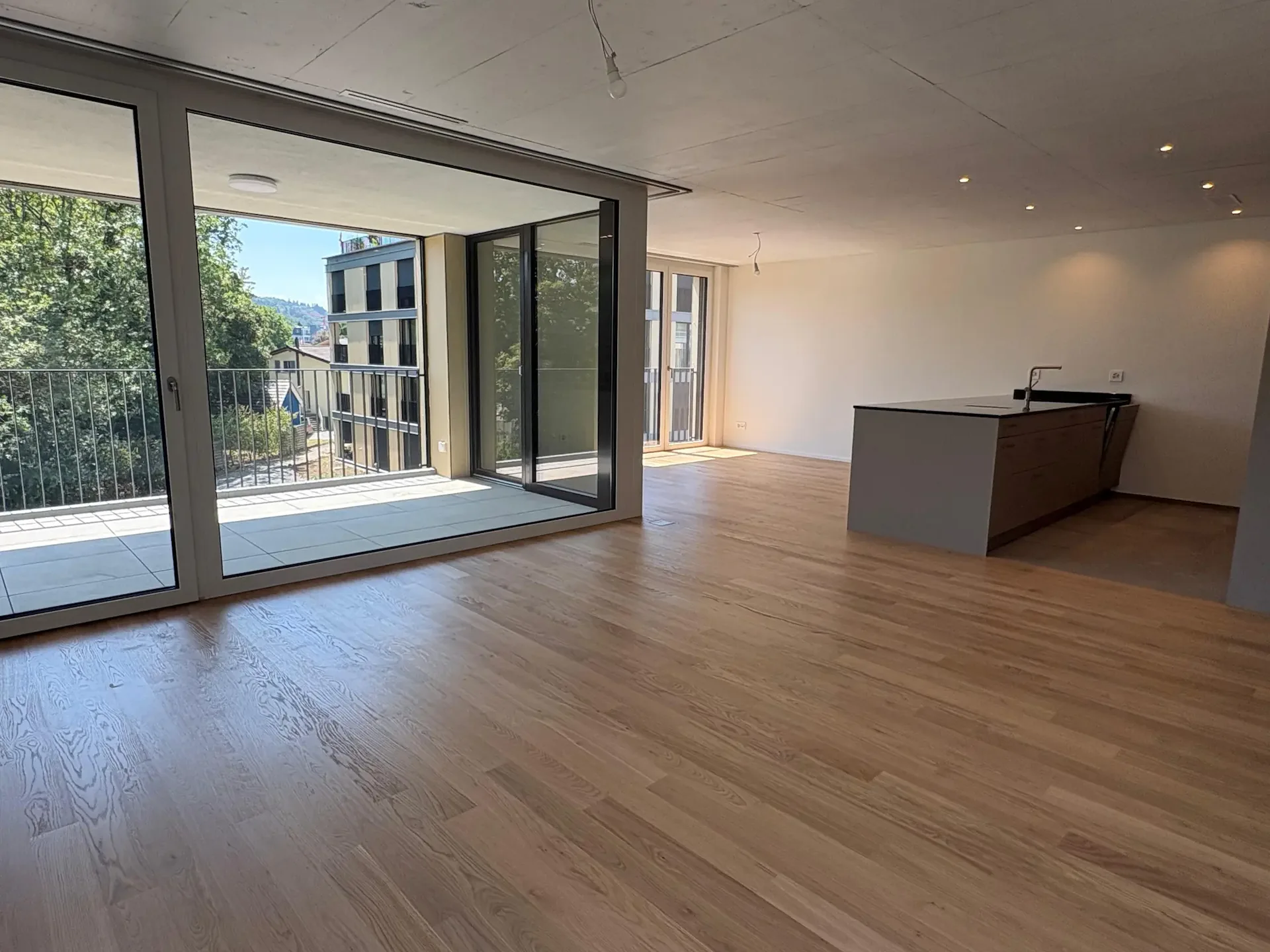Spacious 4.5-room apartments with high standards