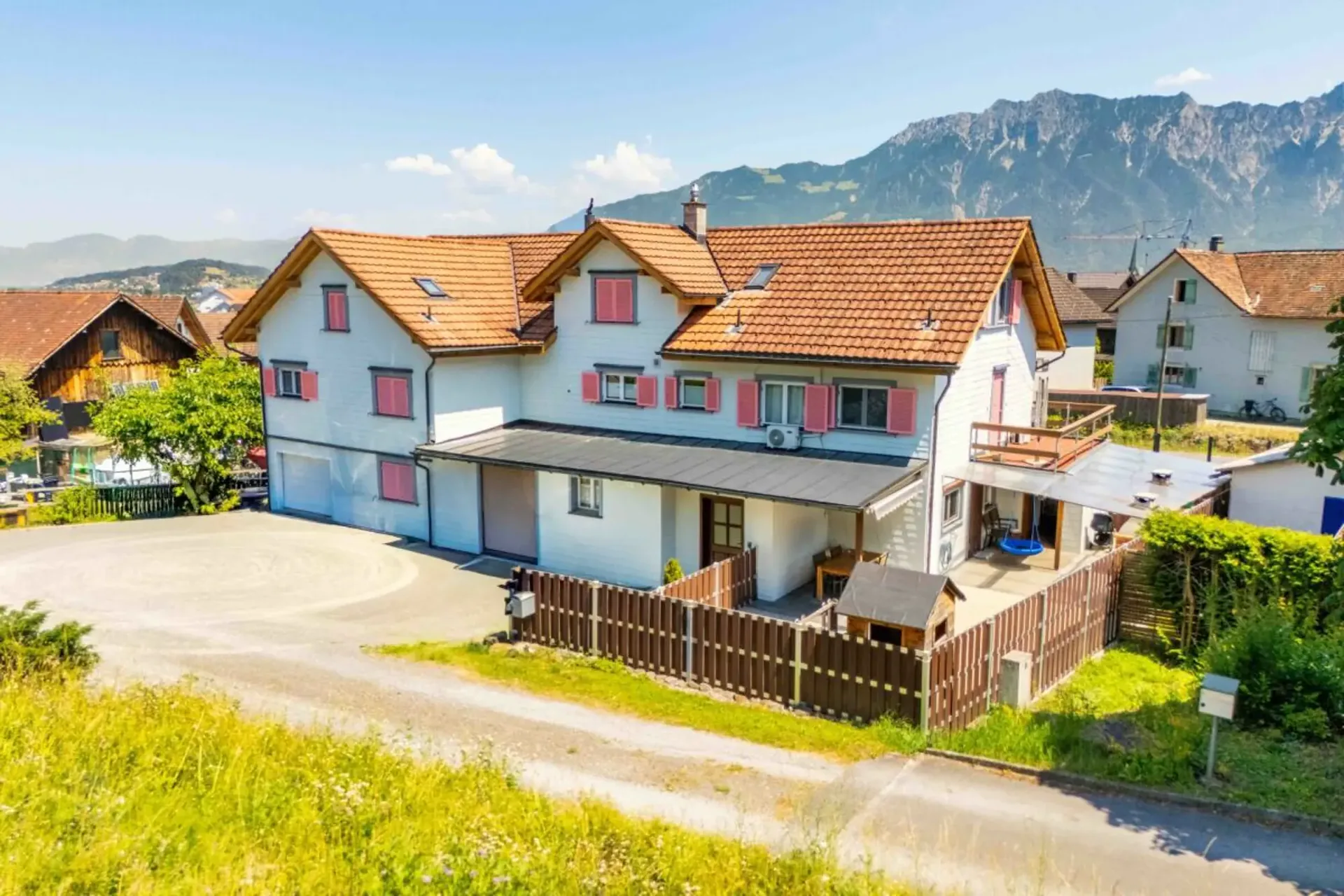 Wohnen auf mehreren Ebenen -  Maisonettewohnung mit grosszügiger Terrasse