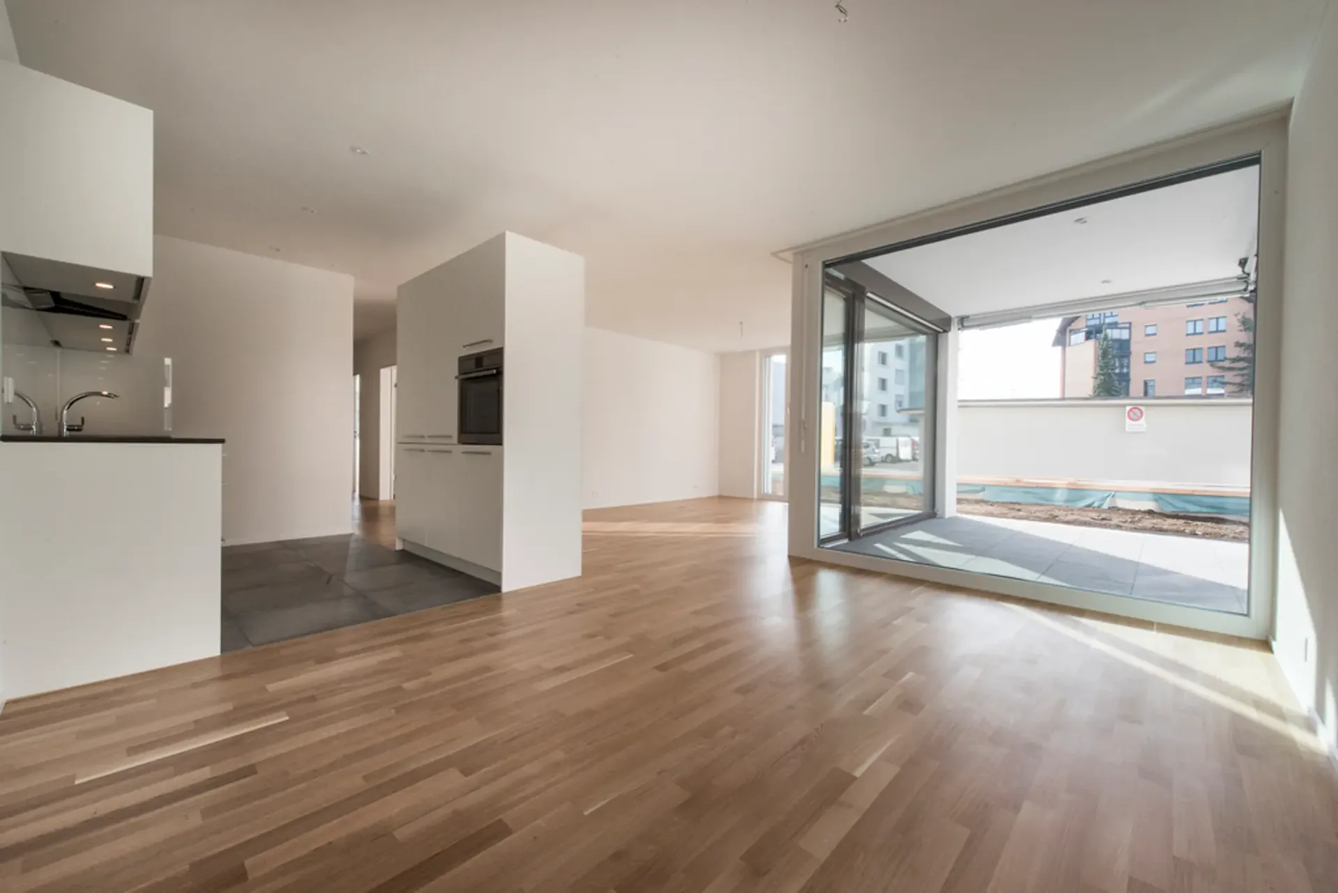 MODERNA, LUMINOSA E COMFORTEVOLE - LA TUA NUOVA CASA!