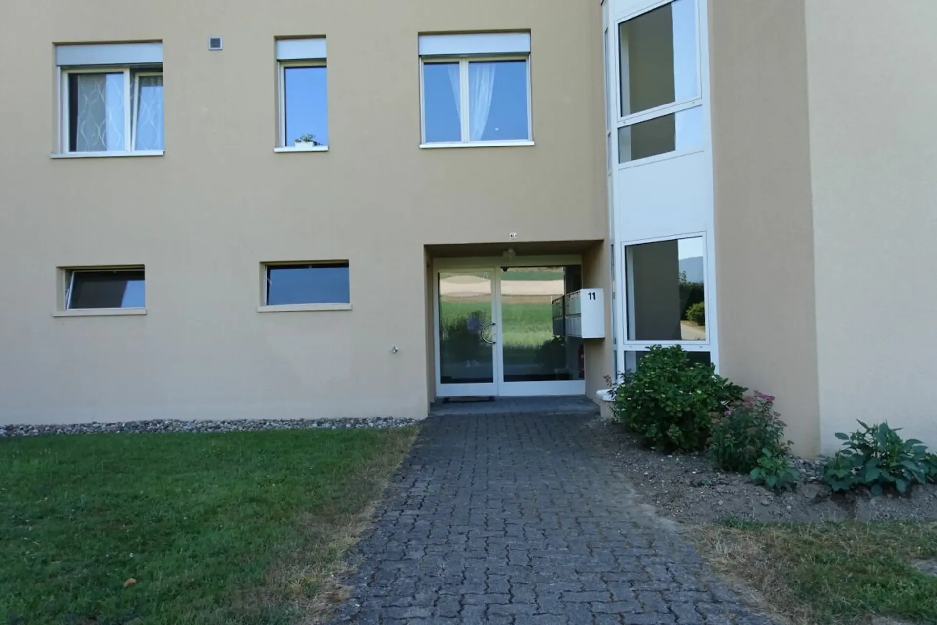Newly renovated 3.5-room apartment