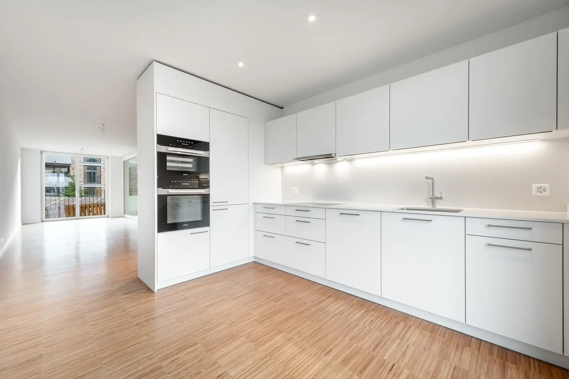 Appartement moderne 3 pièces dans un immeuble neuf à Adliswil – certifié Minergie & disponible à partir d'octobre 2026