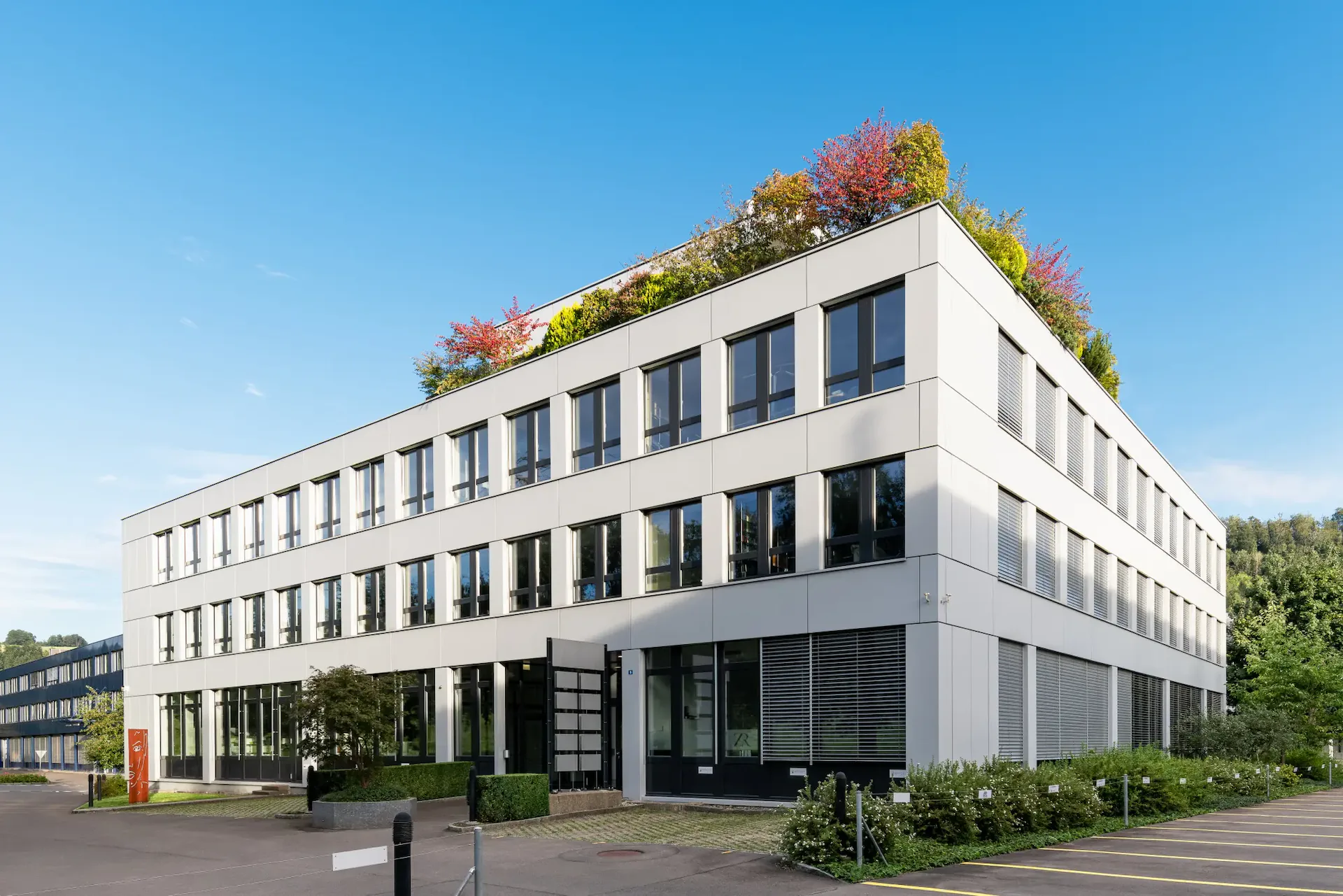 Einziehen, durchstarten und wohlfühlen - diese klimatisierte Bürofläche passt sich flexibel Ihren Ideen an.
