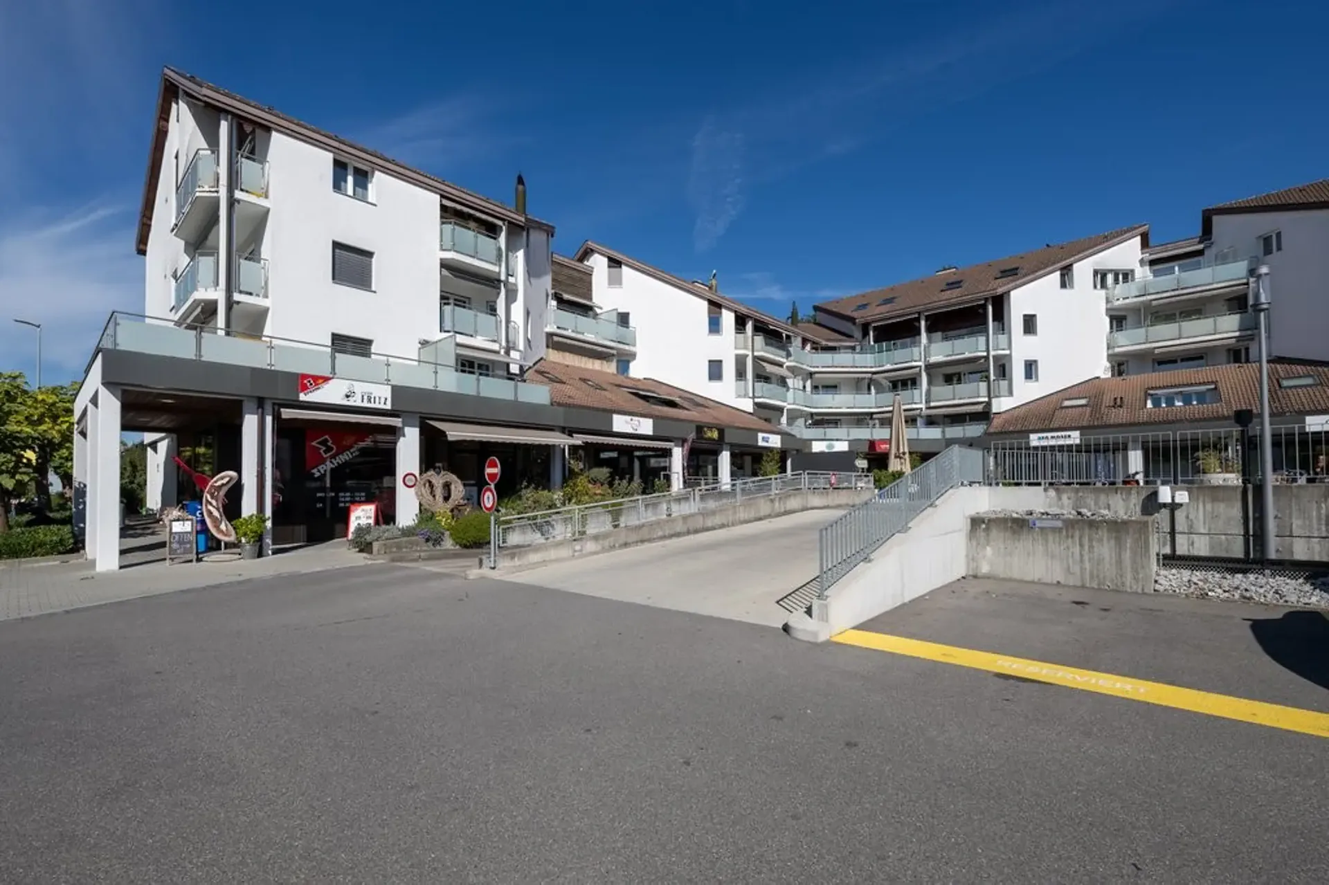 Appartamento mansardato moderno 2 locali nel Lädelizentrum Heimberg