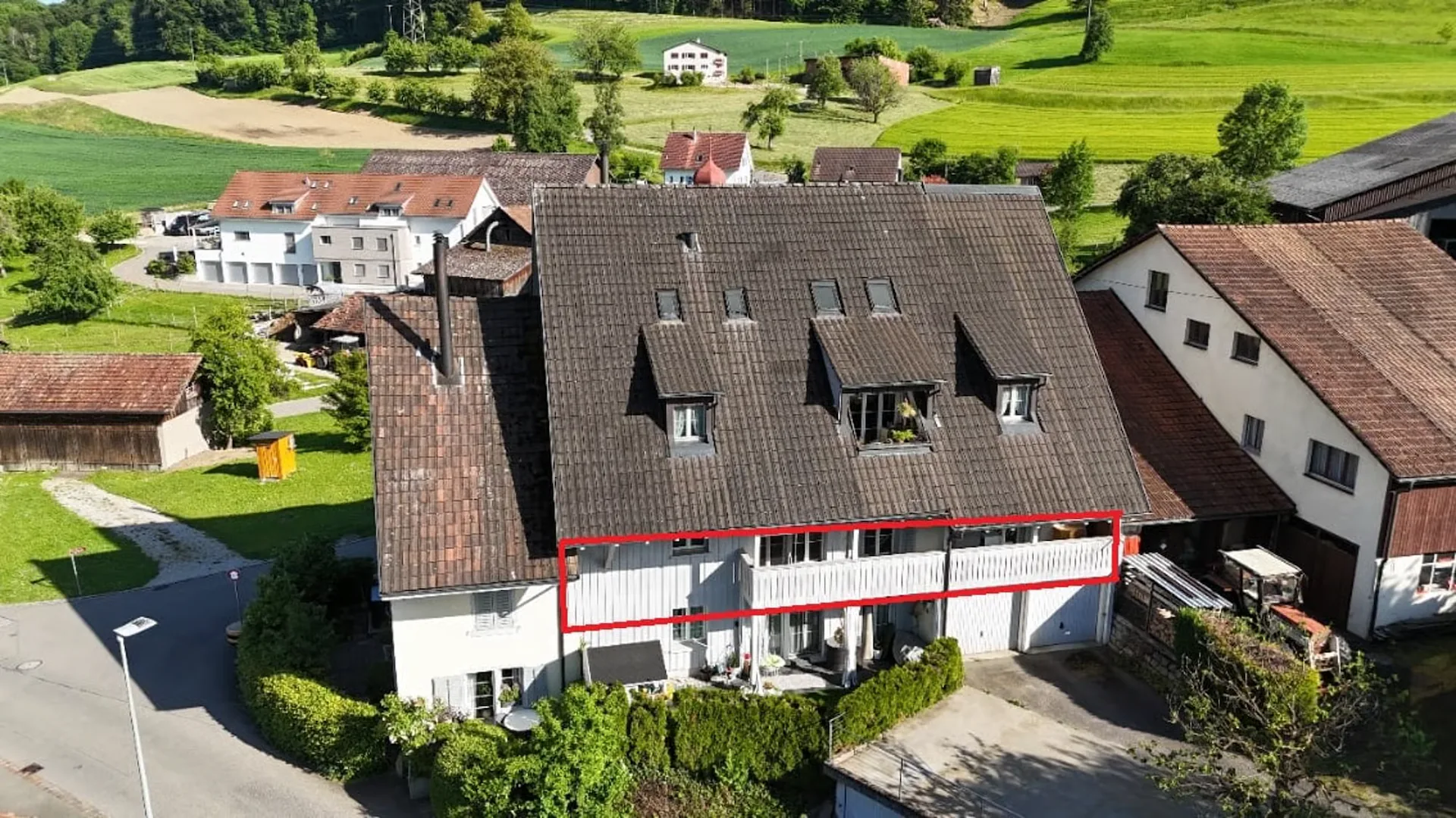 Well-maintained 5.5-room apartment with balcony and beautiful view in Zurzach-Böbikon
