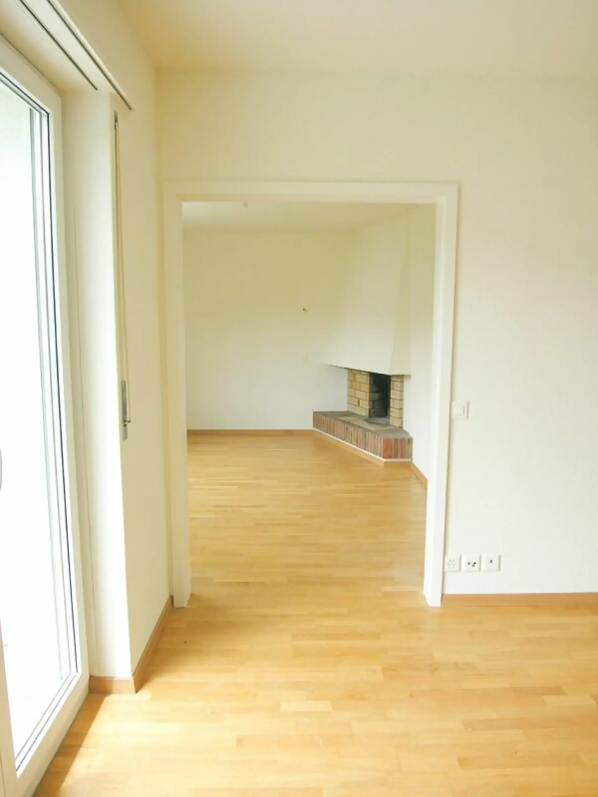 Grosszügige 4-Zimmer-Wohnung an zentraler Lage
