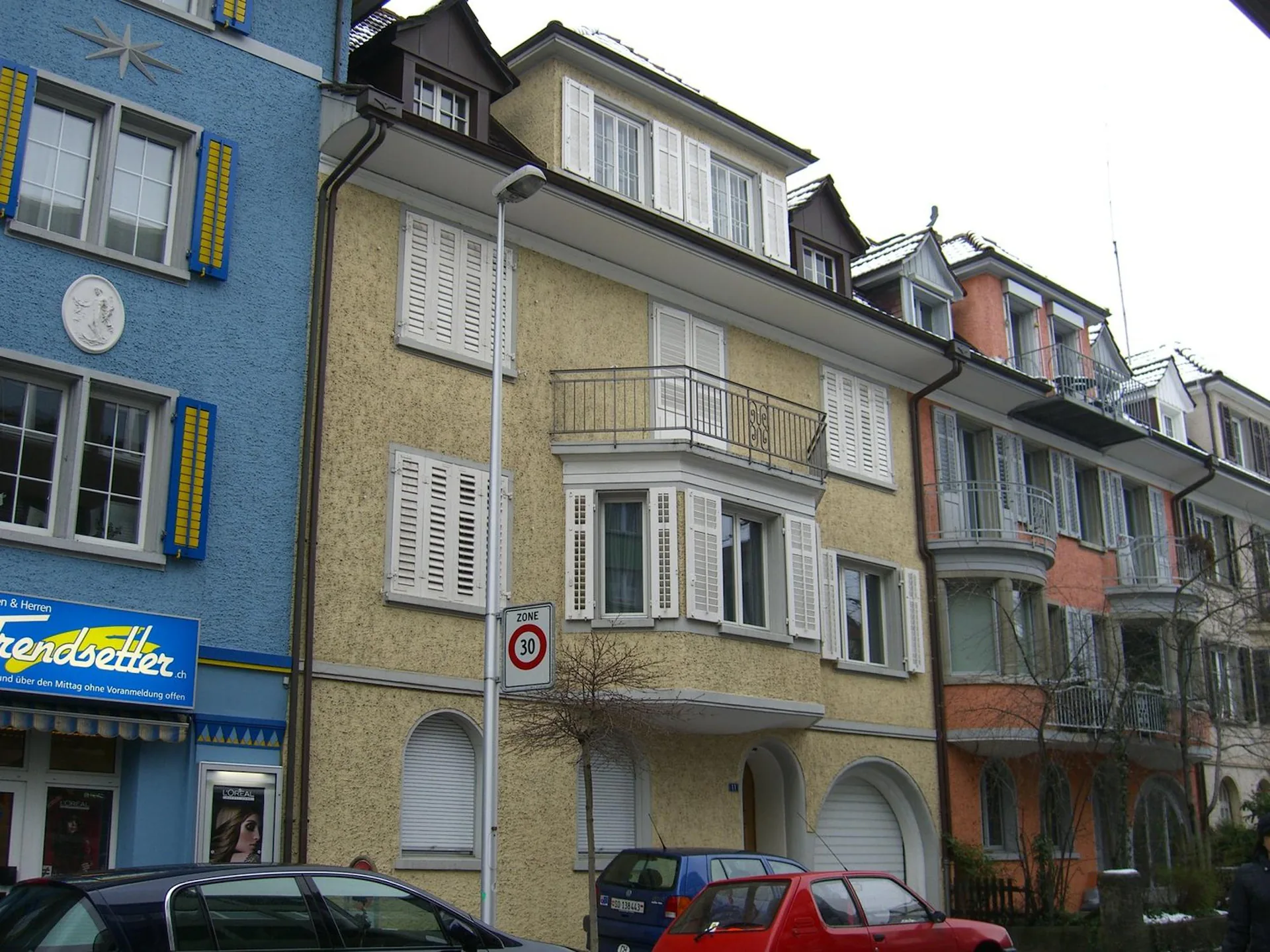 New 4-room attic apartment in the city of Olten