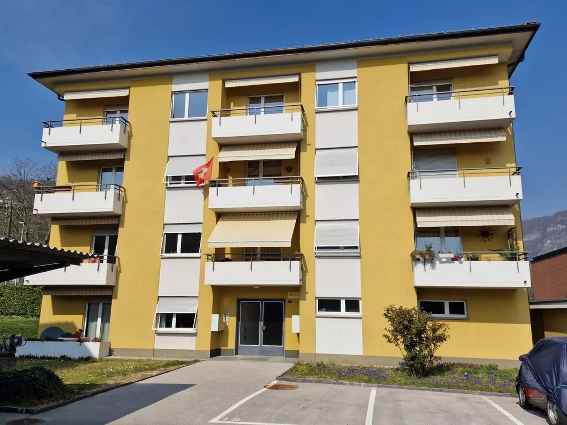 Affitasi Ampio 4.5 Locali Luminoso e Spazioso