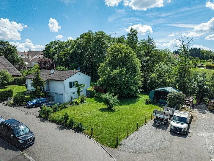 677 M² BAULAND IN RUHIGER WOHNLAGE