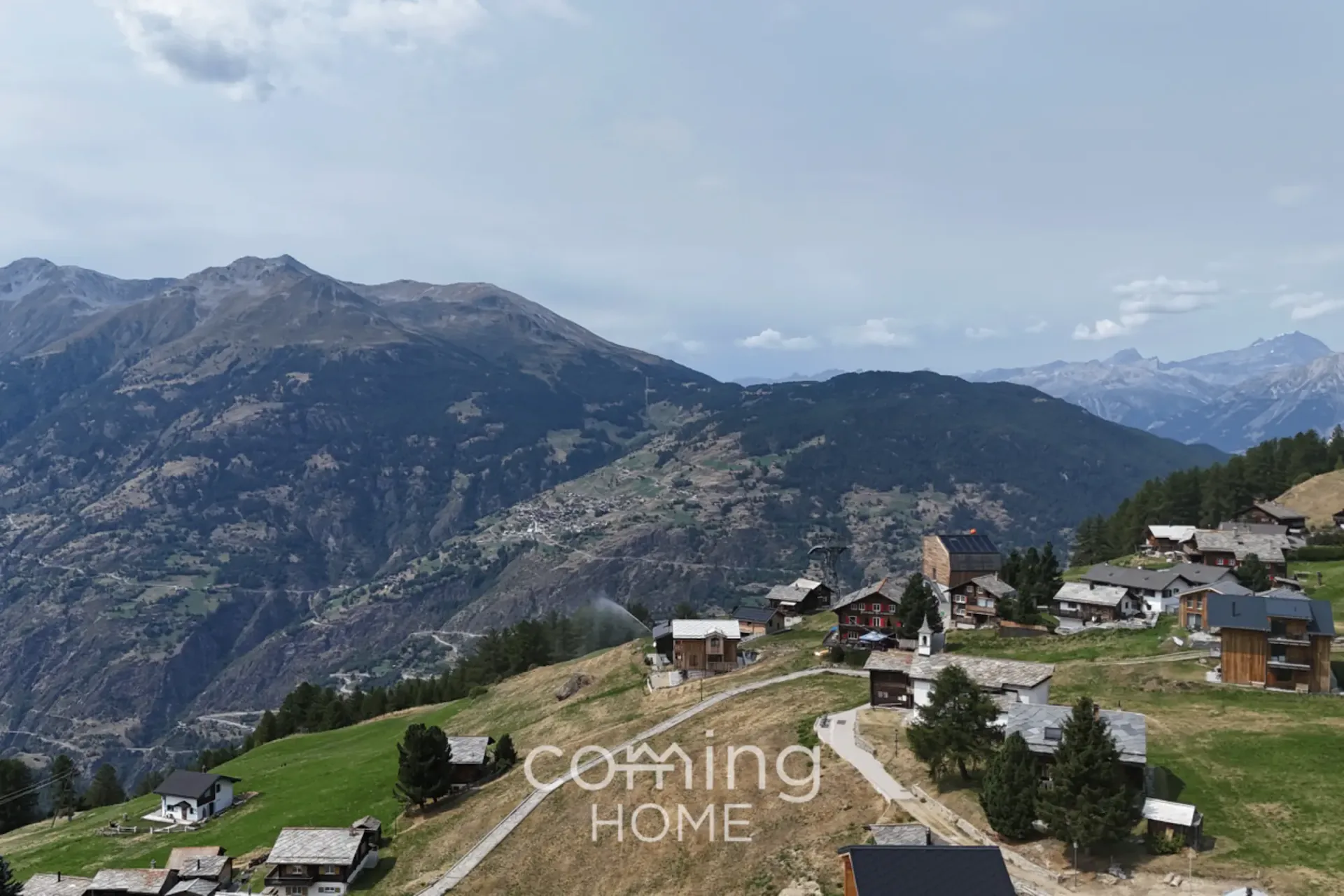 Votre terrain à bâtir dans les Alpes valaisannes - Gspon : ensoleillé, alpin et offrant une vue imprenable
