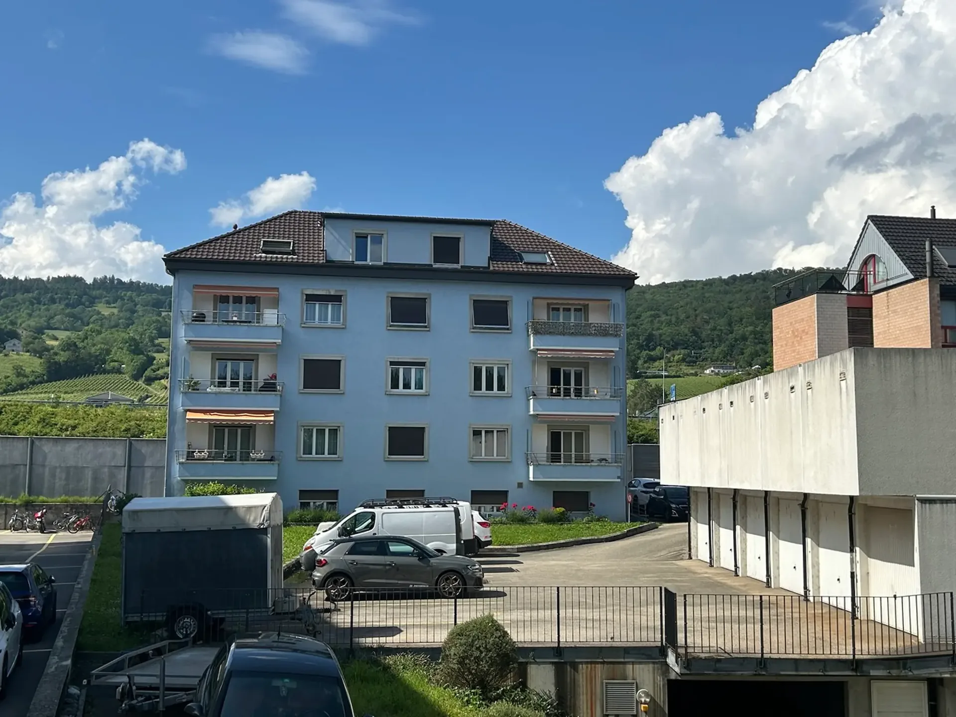 Le Landeron 3.5 room attic for rent Available immediately