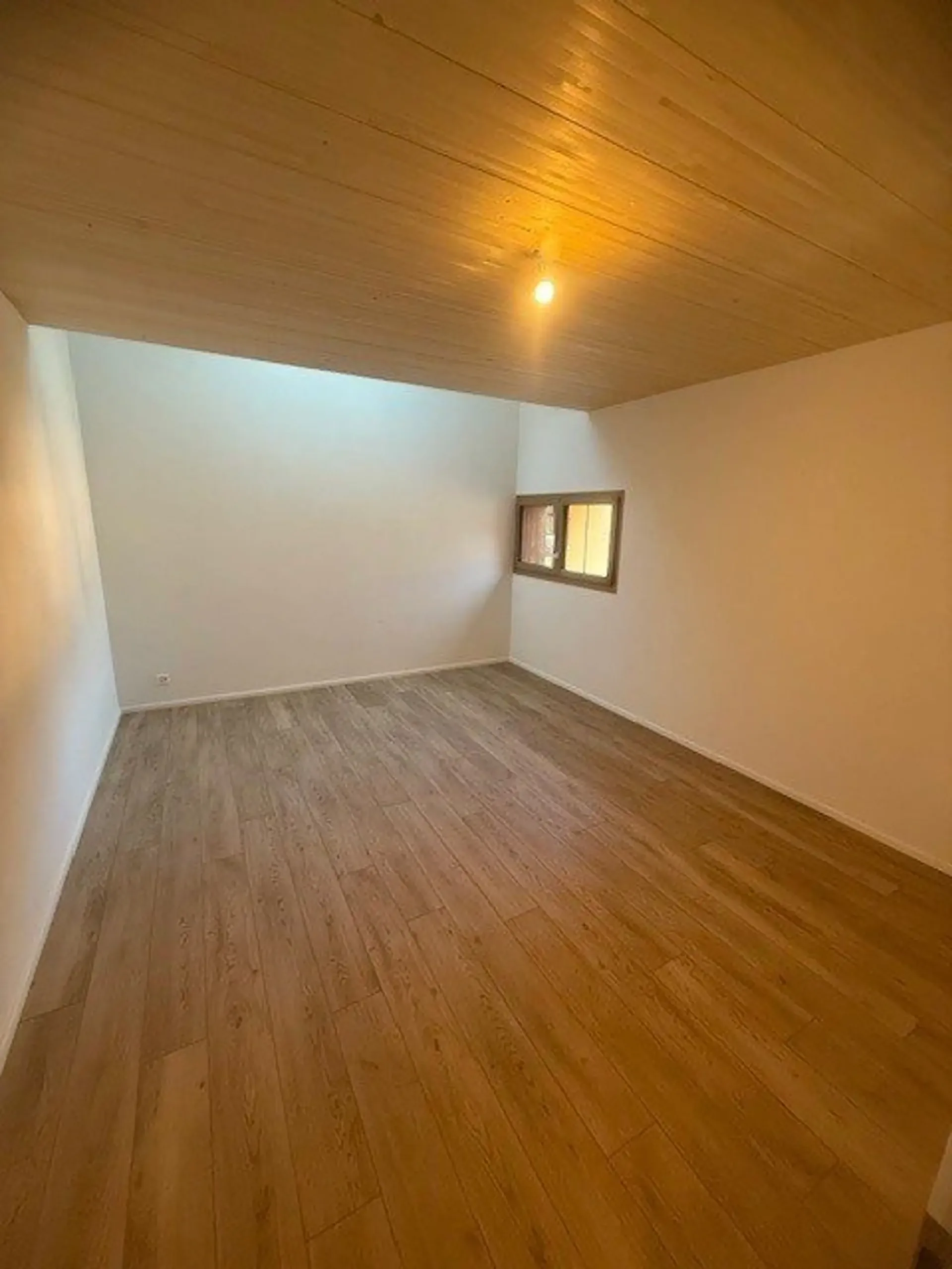 A louer, magnifique logement de 3.5 pièces dans une ferme rénovée
