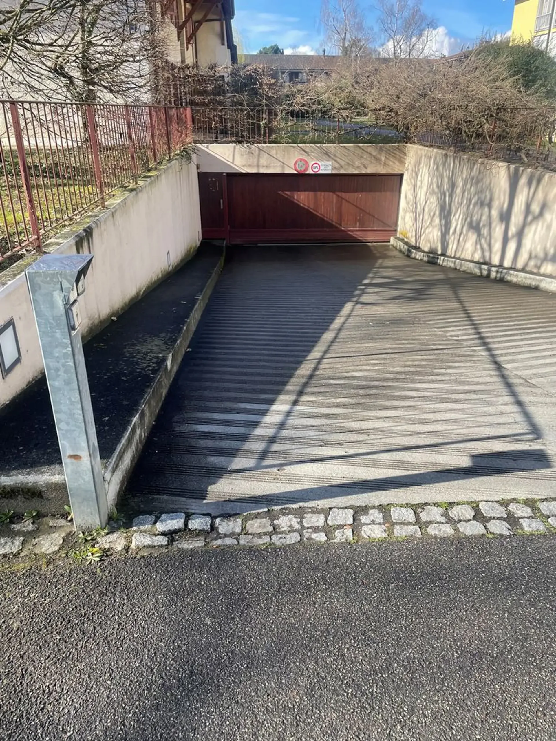 Parkplatz im 1. Untergeschoss