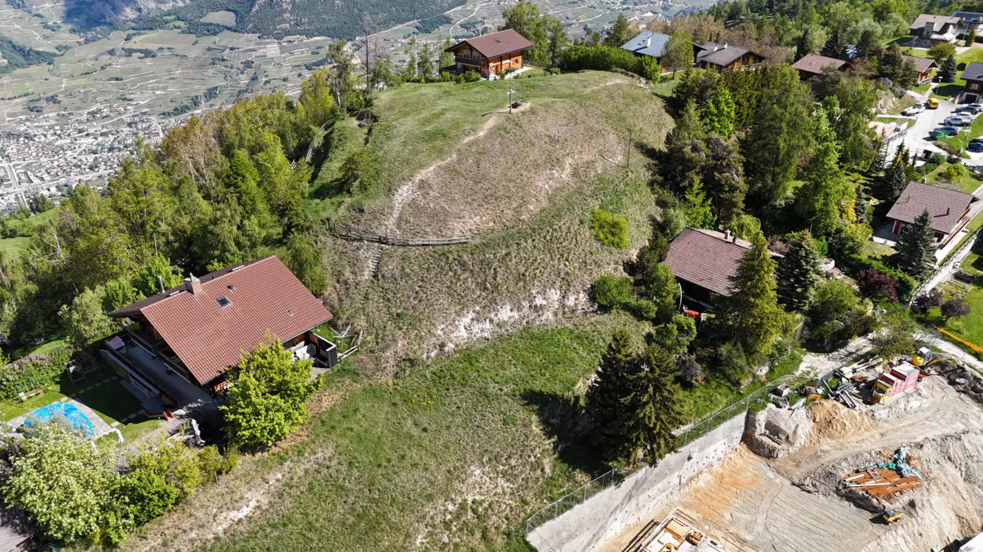 Zu verkaufen - Grundstück in Nax (Pelleivro) - 1'377 m² - Chalet-Zone