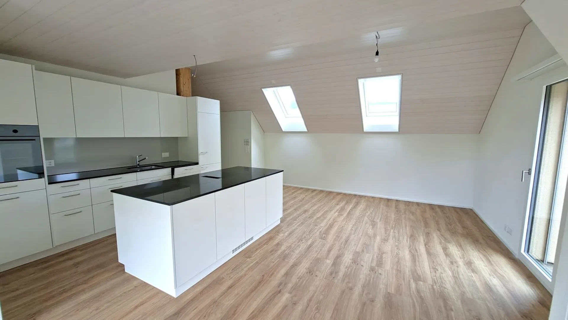 Charming attic apartment in Lindehof Schüpfheim (first occupancy)