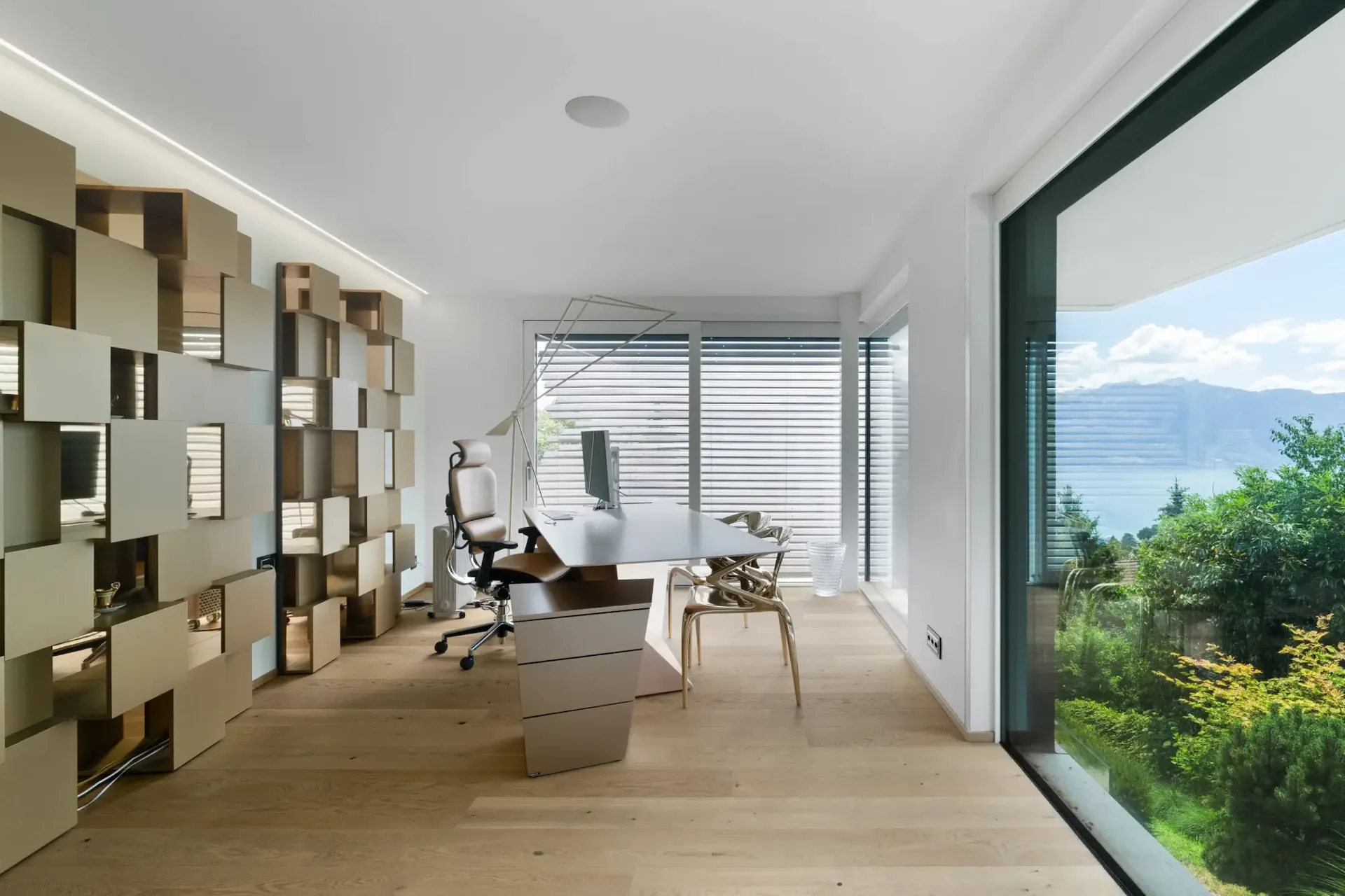 Außergewöhnliche moderne Villa mit Panoramablick über den Genfersee und die Alpen