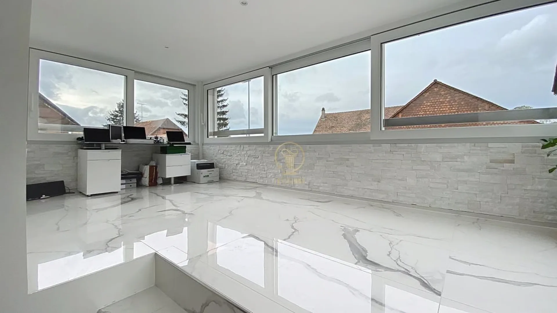 CHAVANNES-SUR-MOUDON - bright, individual detached house from 2018 with 6 rooms on 3 levels