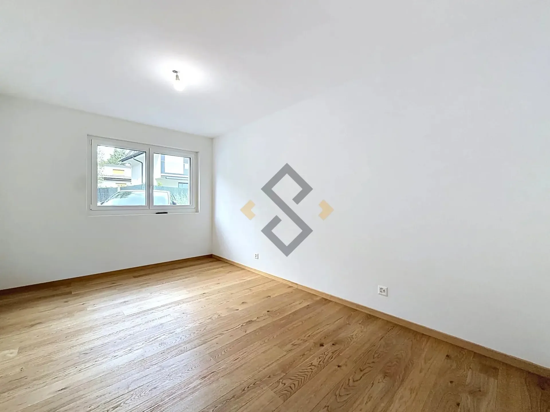 Schönes modernes 3.5-Zimmer-Apartment in Ardon