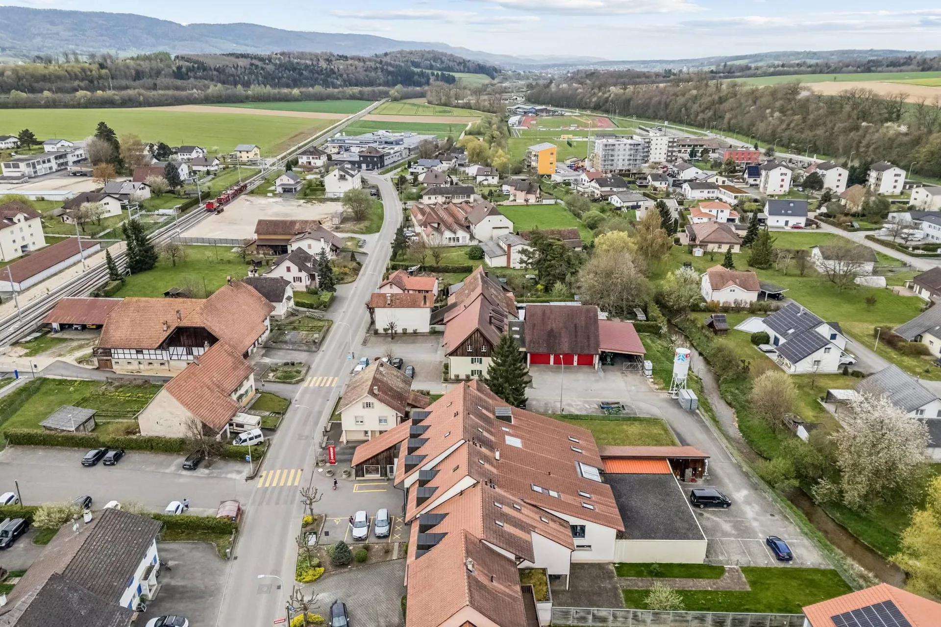The Art of Living in the Heart of Ajoie: Elegance and Modernity in Alle