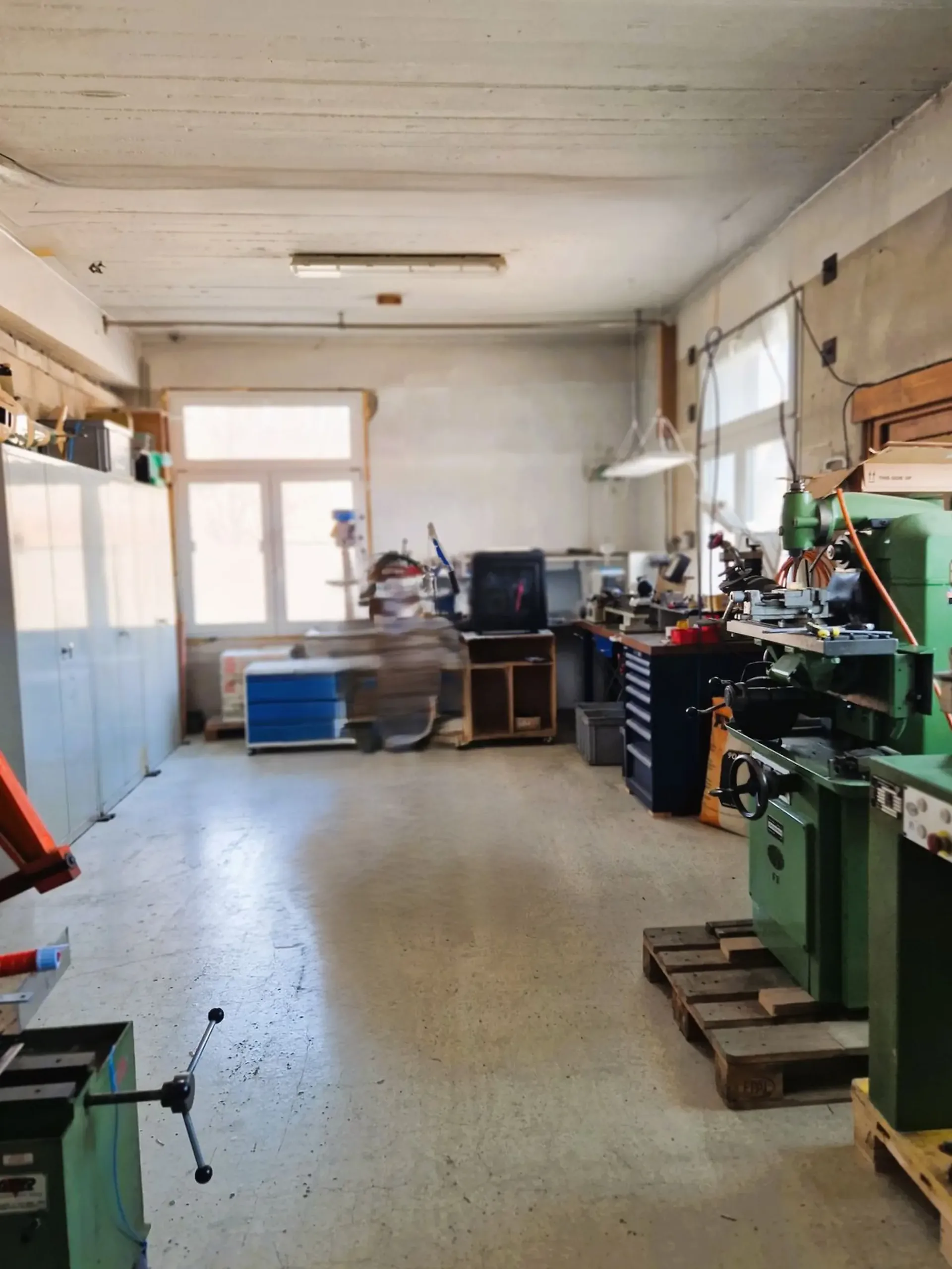 Idealer Standort für Handwerk und Verwaltung