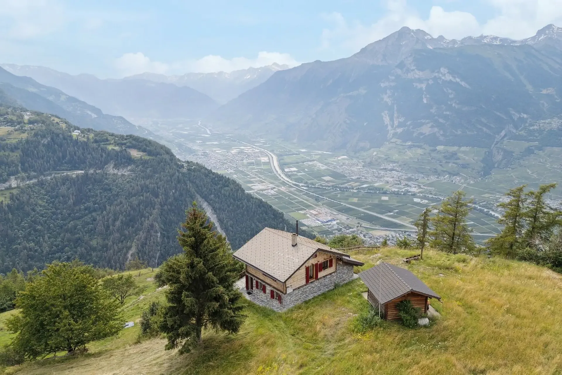 In the heart of nature, at the gates of Haute-Nendaz!