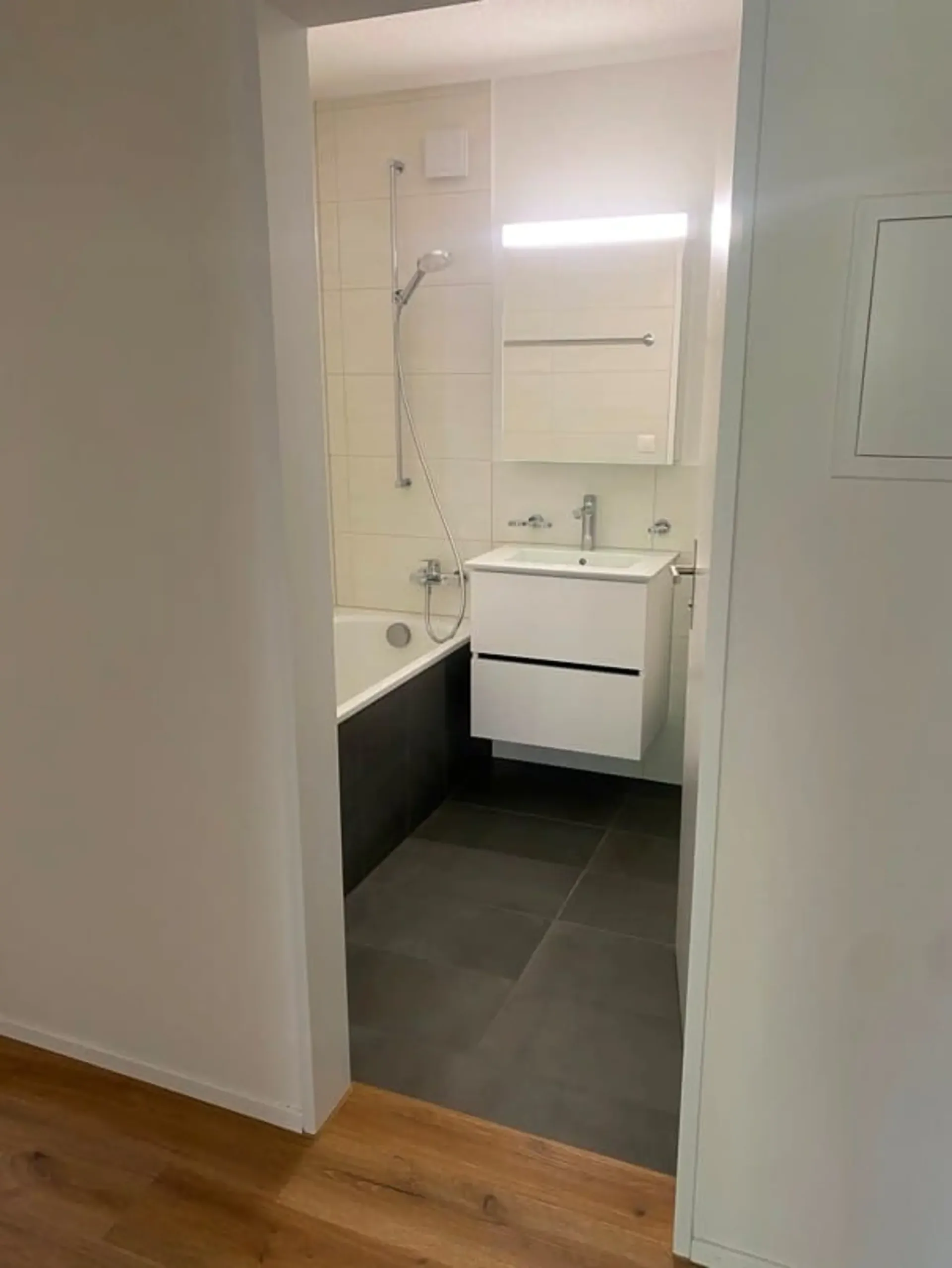 Maison d'appointements avec 8 unités à vendre à Fahrwangen