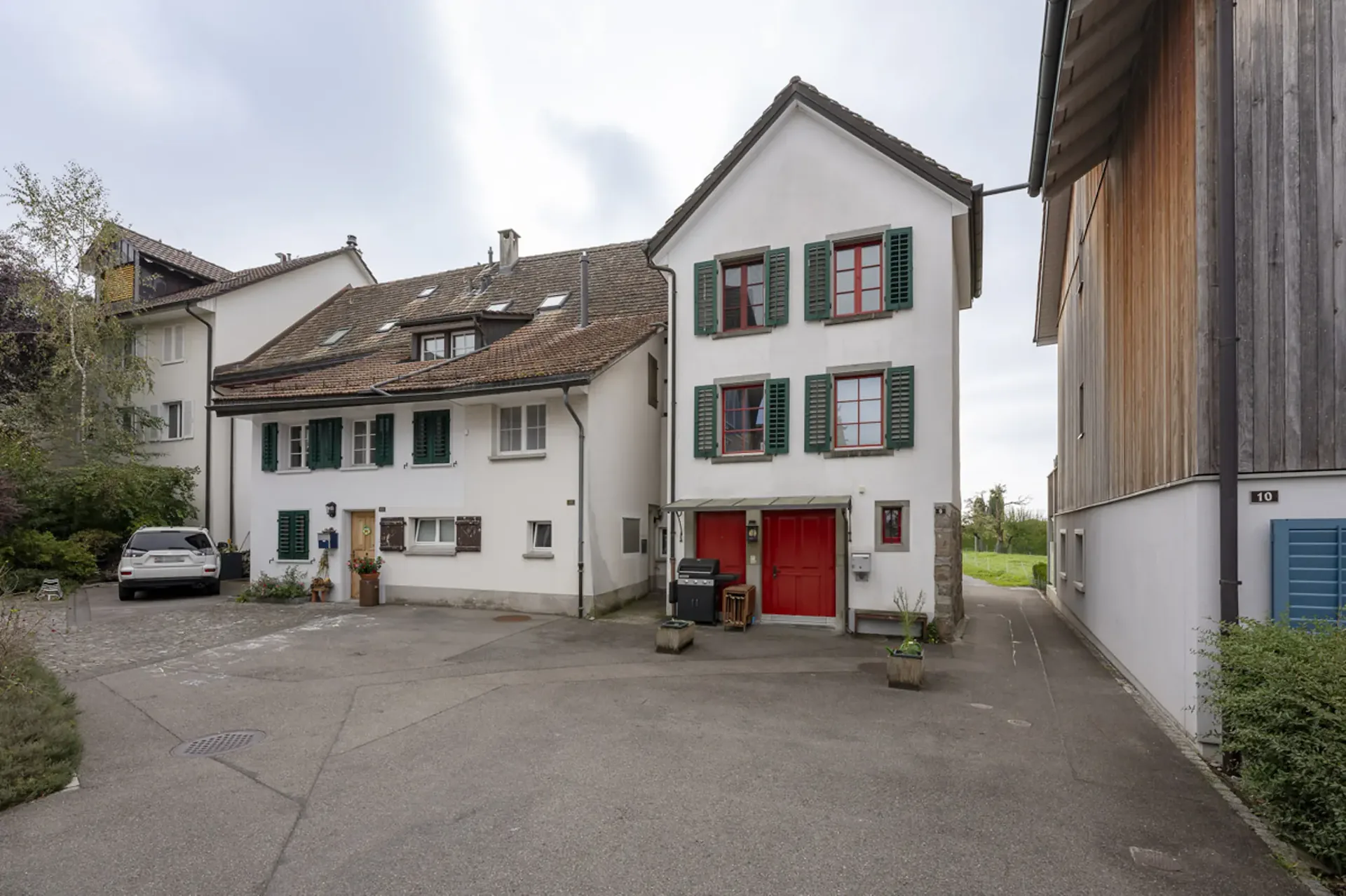 Charmantes Reiheneinfamilienhaus an erhöhter Aussichtslage mit separat