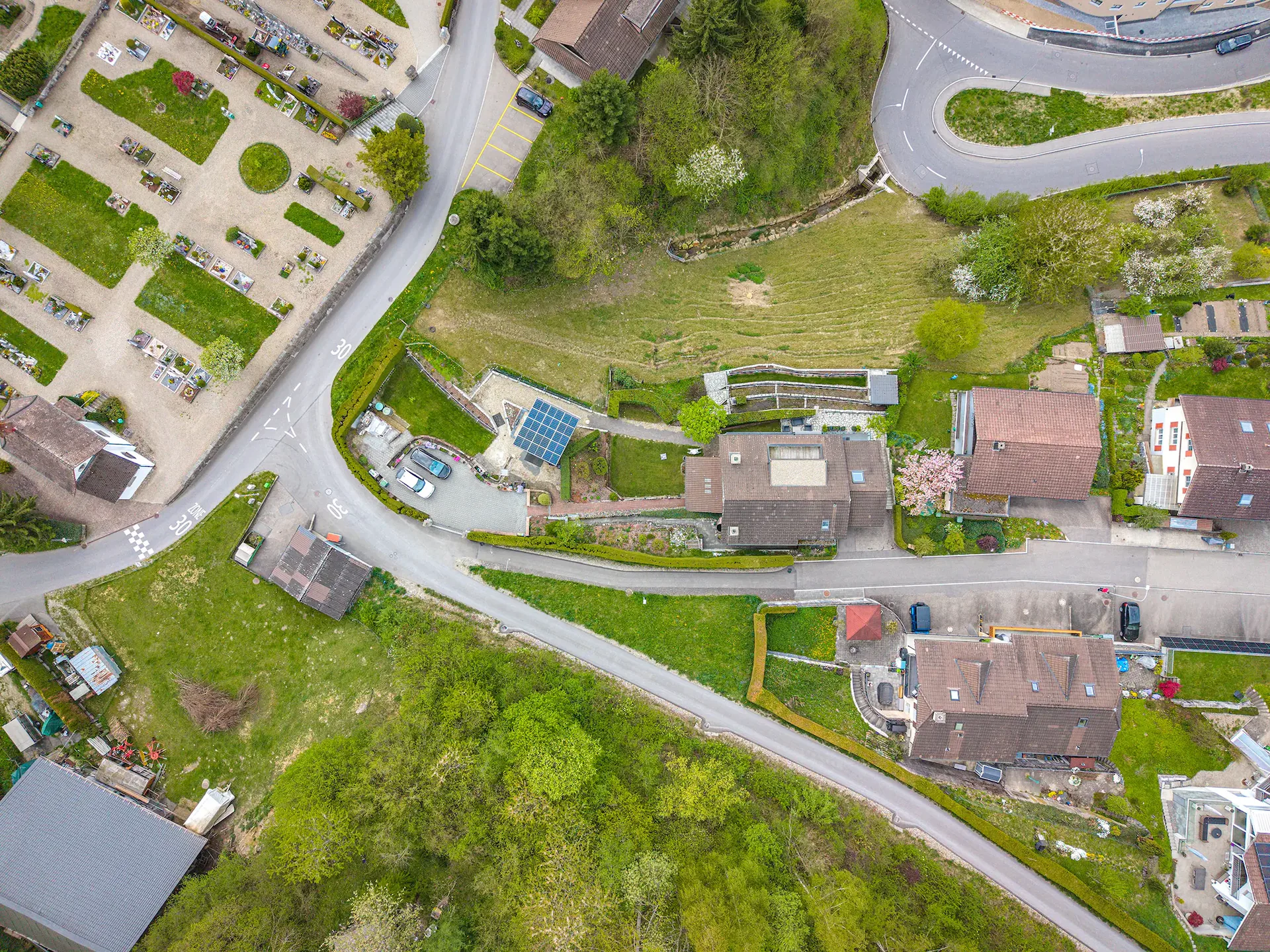 CHANCE AN PRIVILEGIERTER HANGLAGE: 1'852 m²  BAULAND IN WOLHUSEN