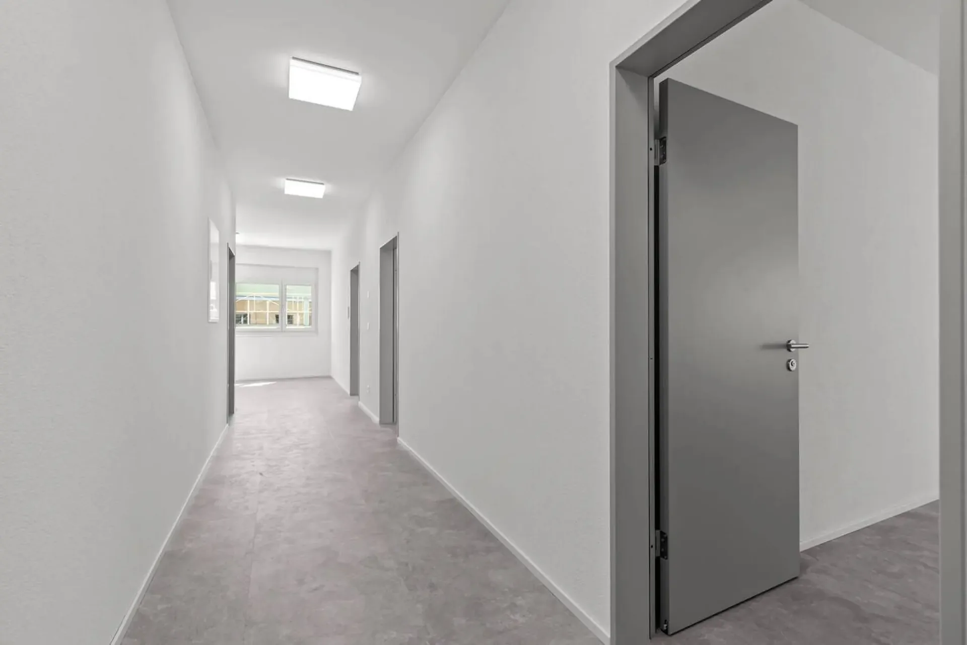 Location pour la première fois - Bureau exclusif de 3 pièces