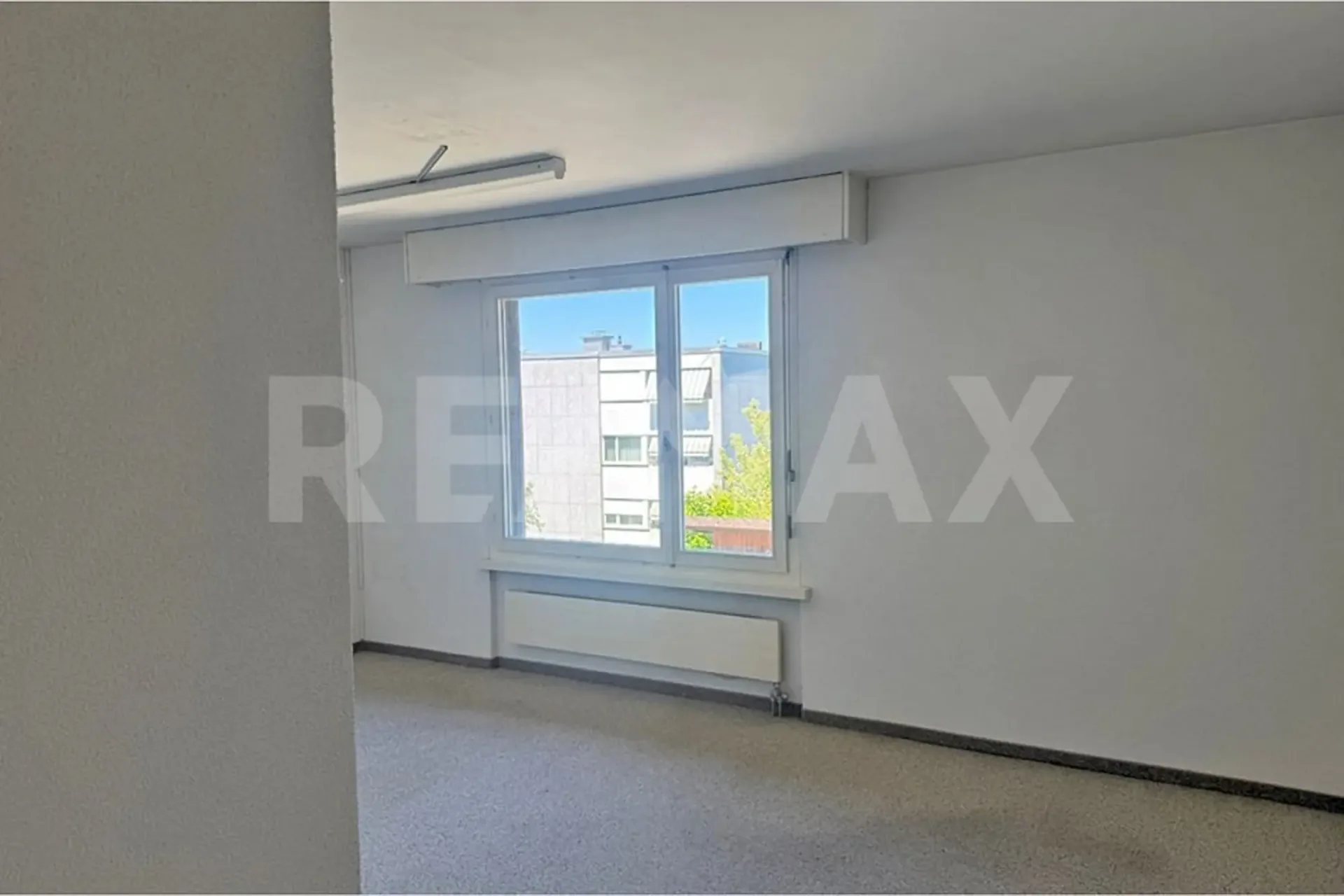 Maison en rangée avec PP et parking souterrain séparé