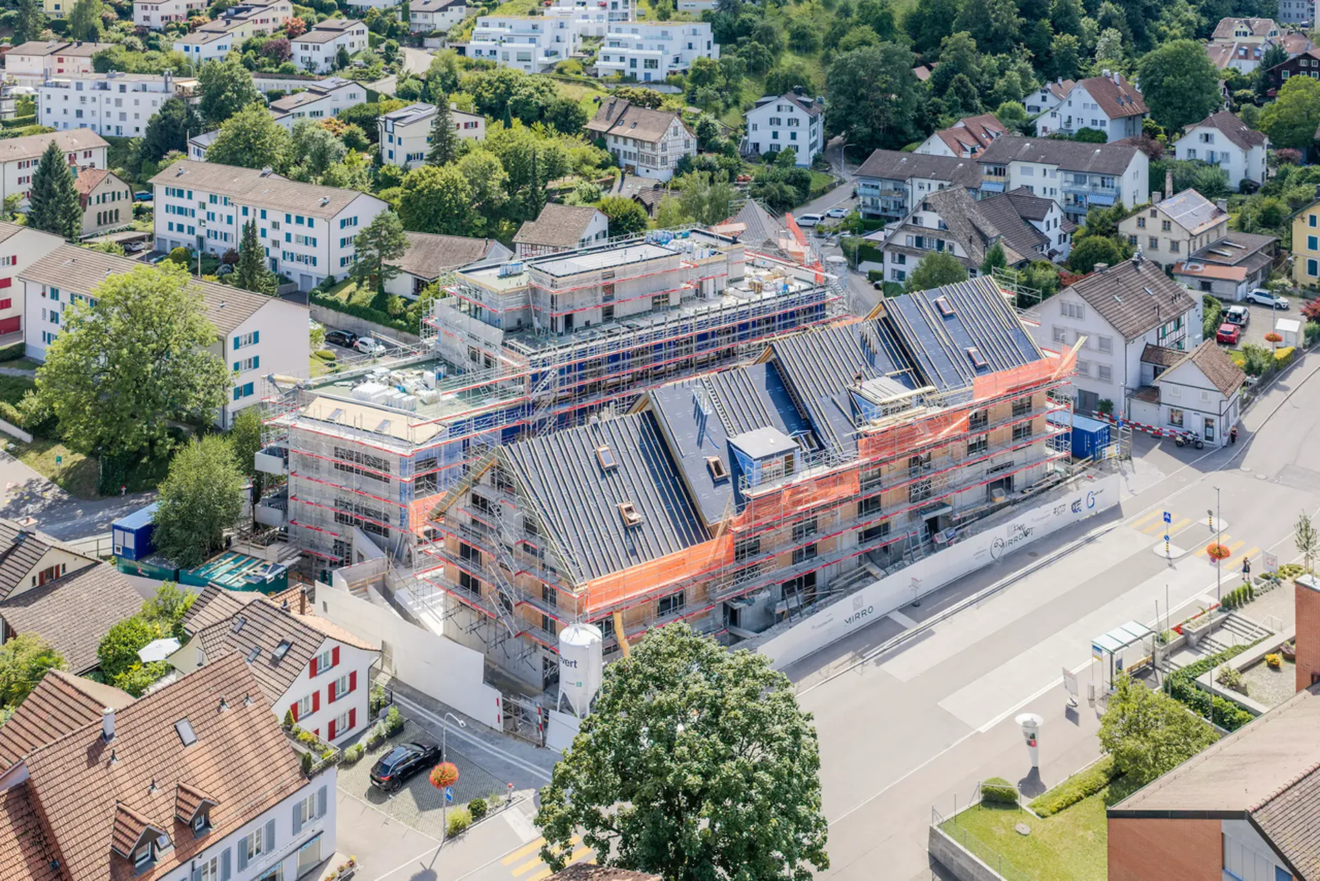 MIRRO: Comfort urbano nel cuore del villaggio