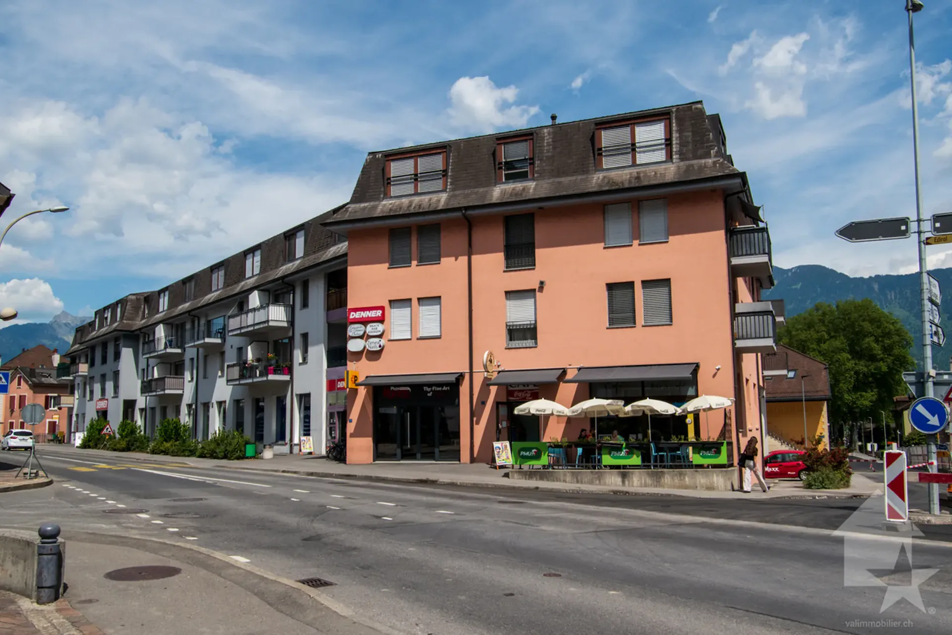 Vouvry, Gewerbelokal im Zentrum des Dorfes