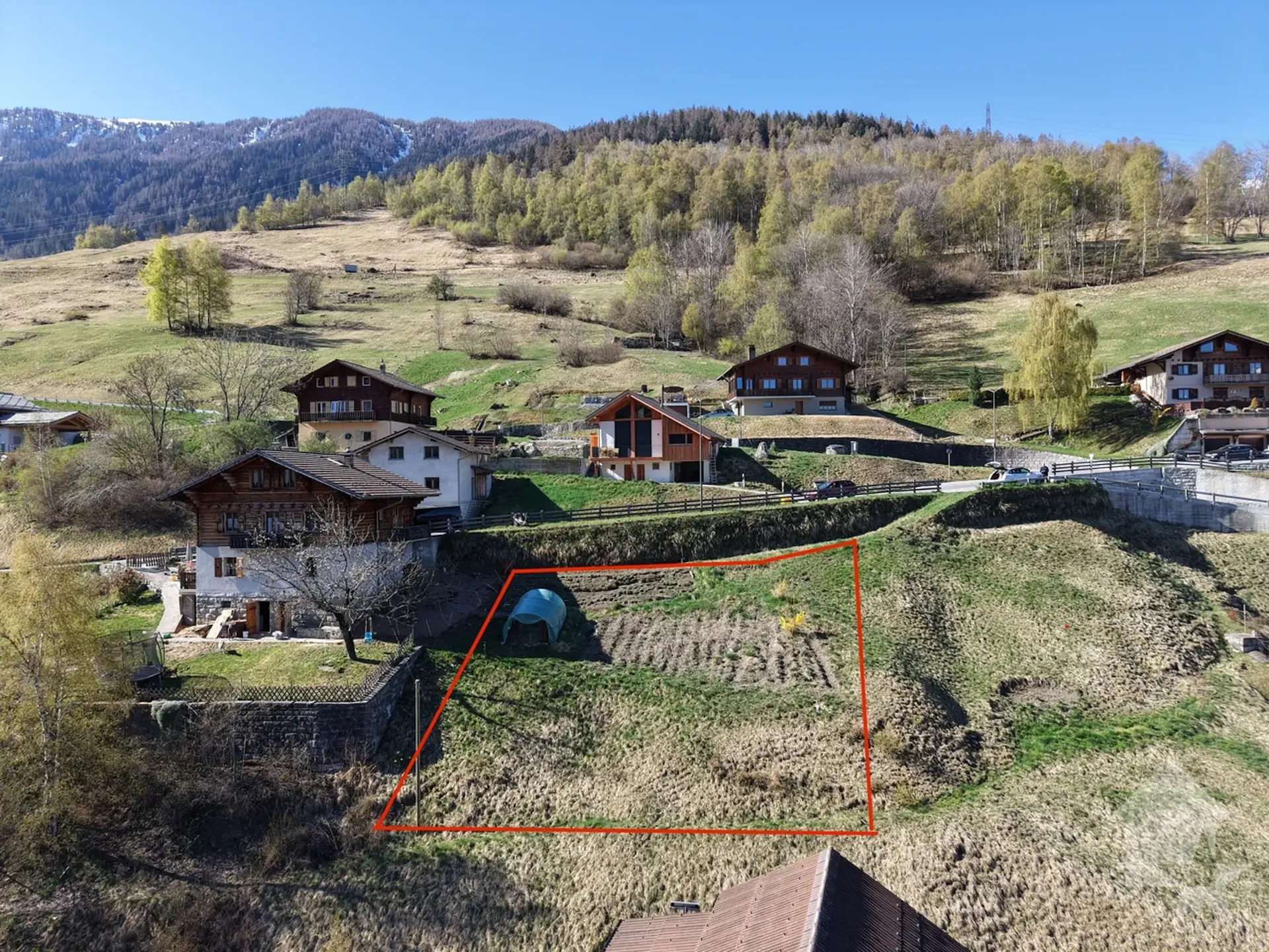 Zu verkaufen gut gelegenes Grundstück in Euseigne