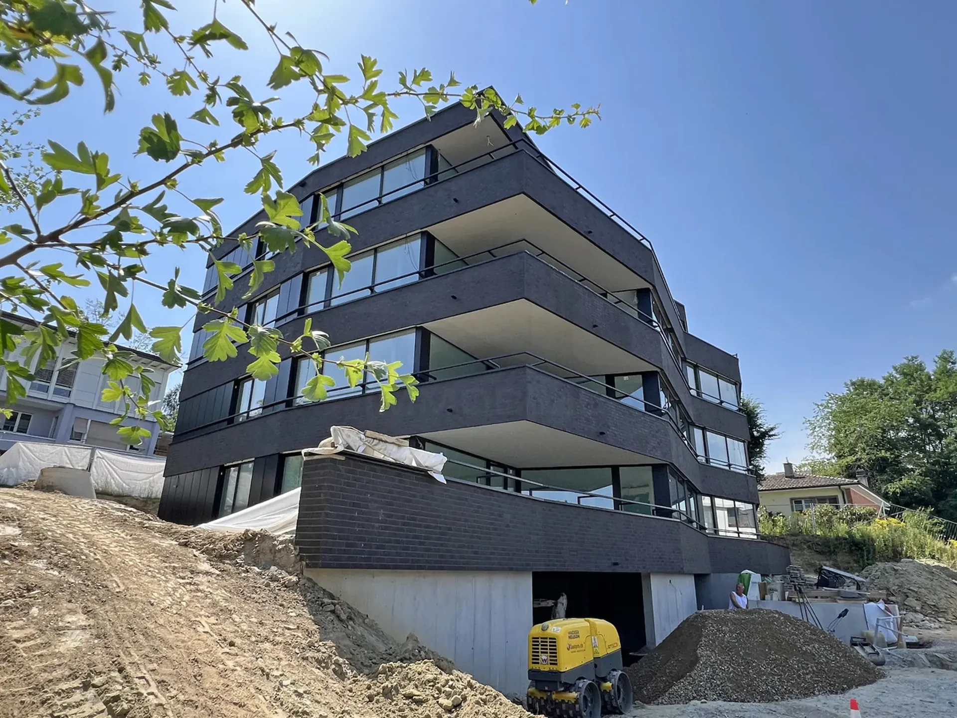 4,5 Zimmer im Erdgeschoss - Architektonische Eleganz!
