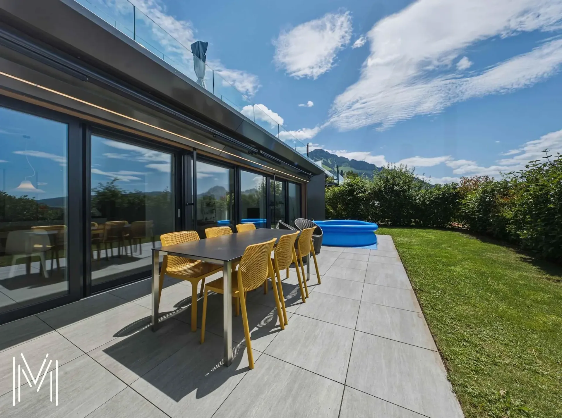 L'arte di vivere in Gruyère: Appartamento eccezionale di 4,5 locali con terrazza e giardino privato