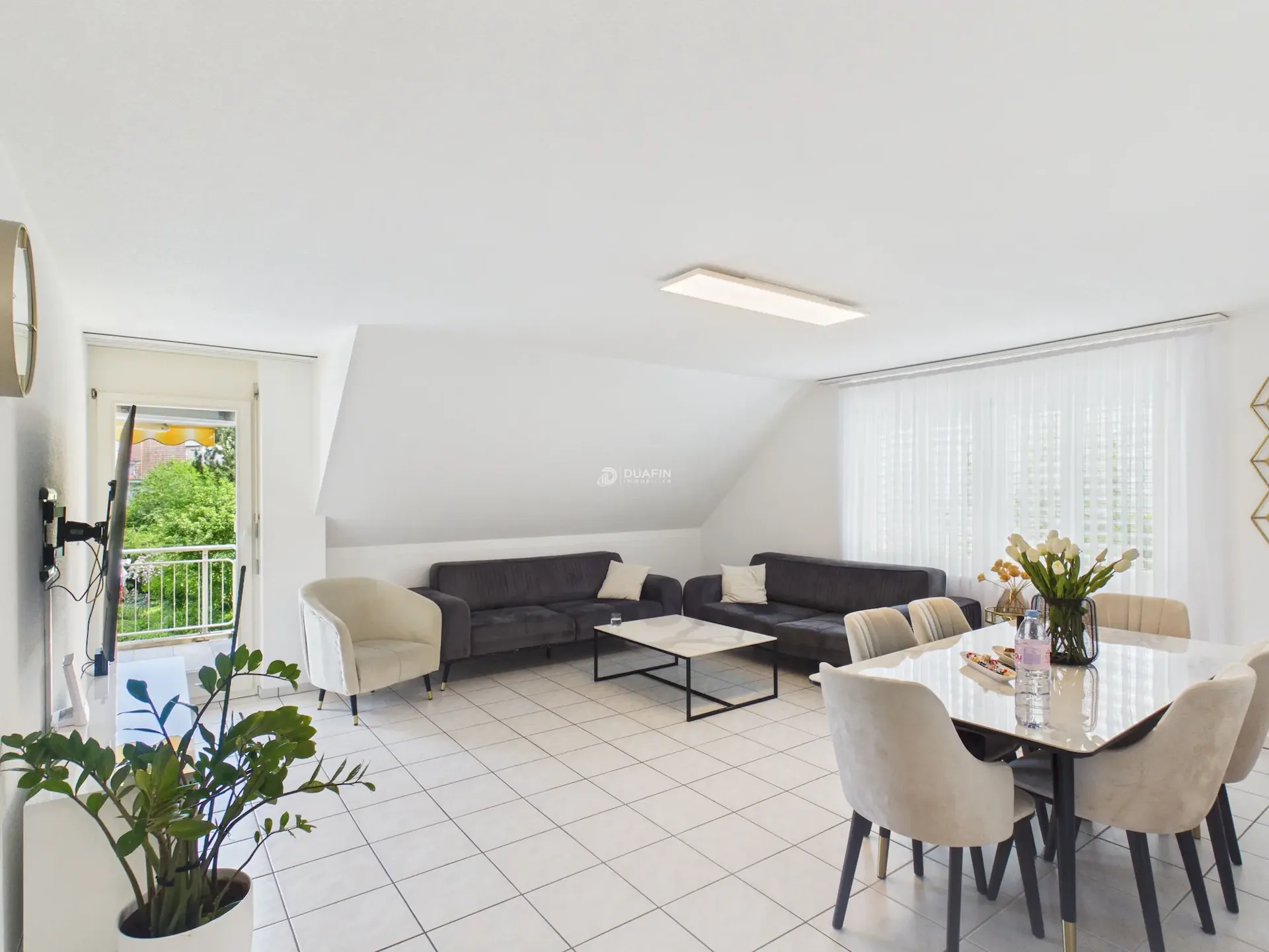 Appartement 4.5 pièces à Schafisheim - calme, avec balcon