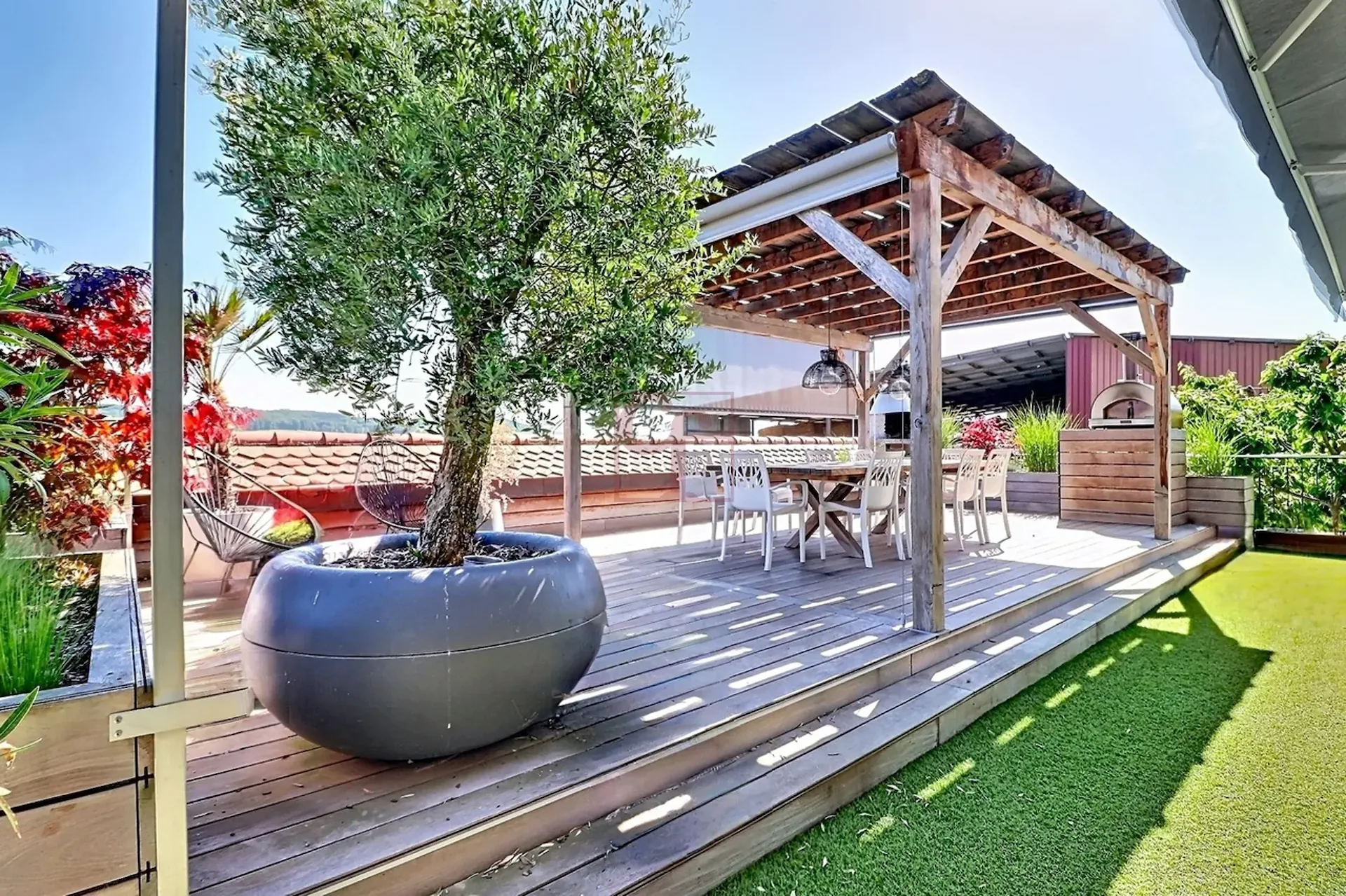 Magnificent master house in Noreaz (340 m2)