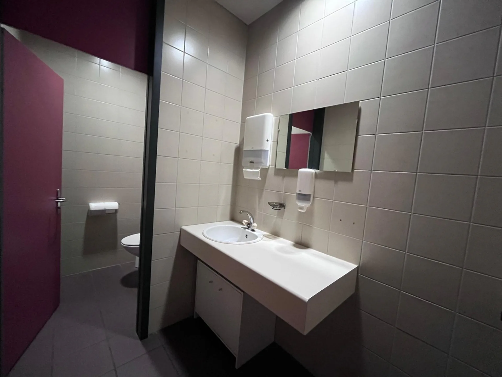 Bureau/local commercial/atelier de 103 m2 - 2 mois de gratuité offert
