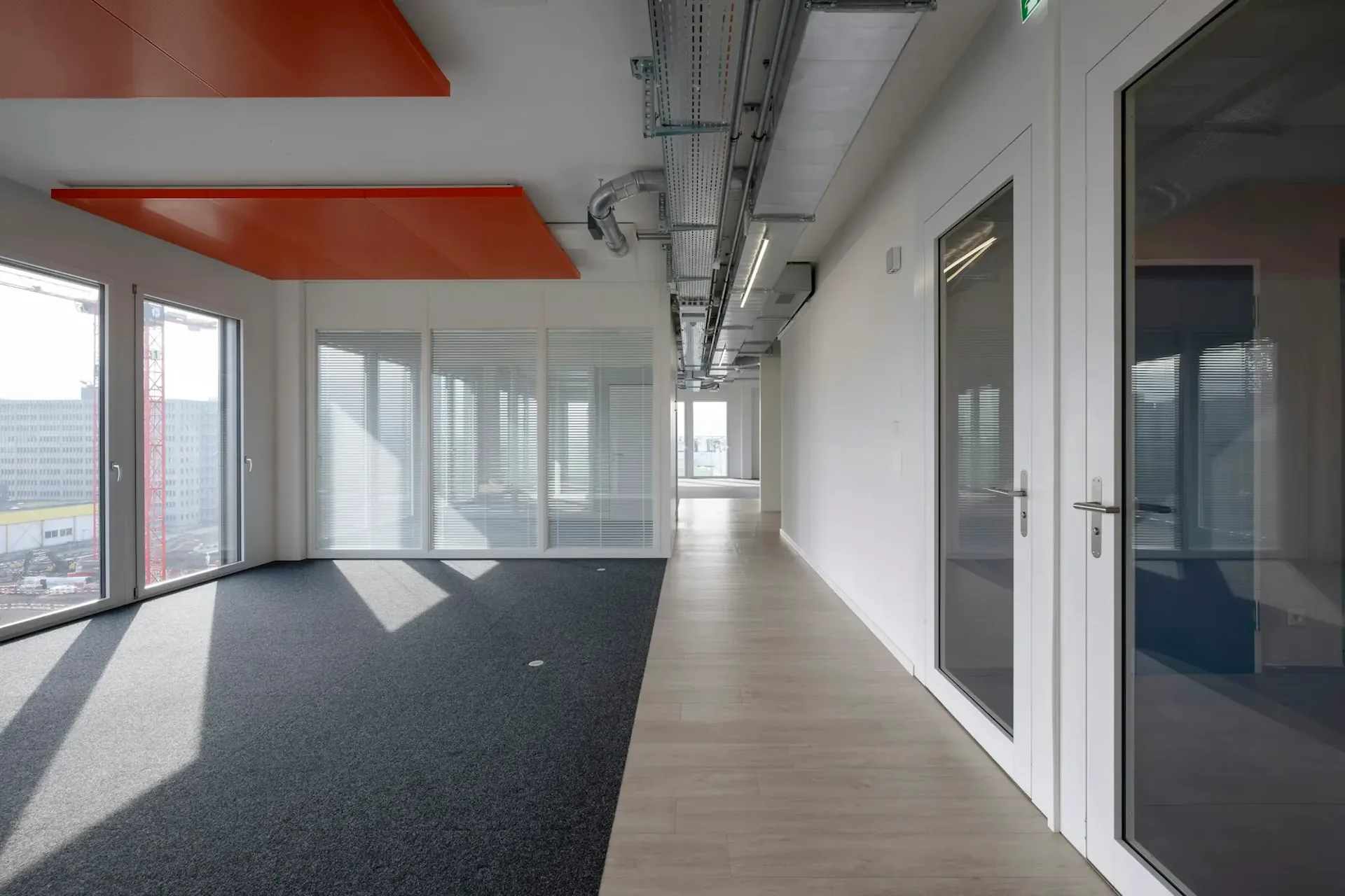300 m2 oder 600 m2 Premium-Büroflächen mit Weitsicht - Modern ausgebaut, gekühlt, nachhaltig