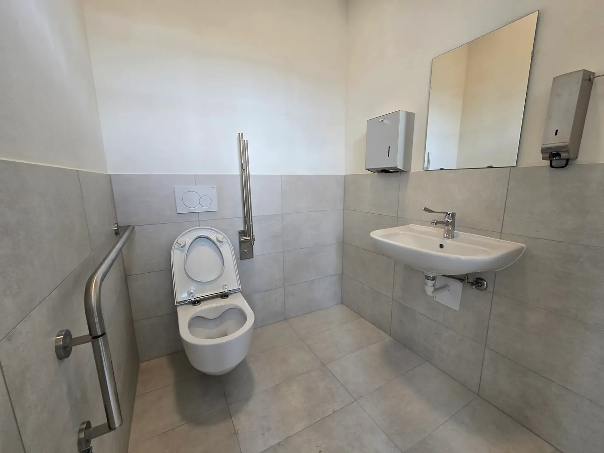 Hervorragende Lage - Atelier / Lager - 288m² - Crissier