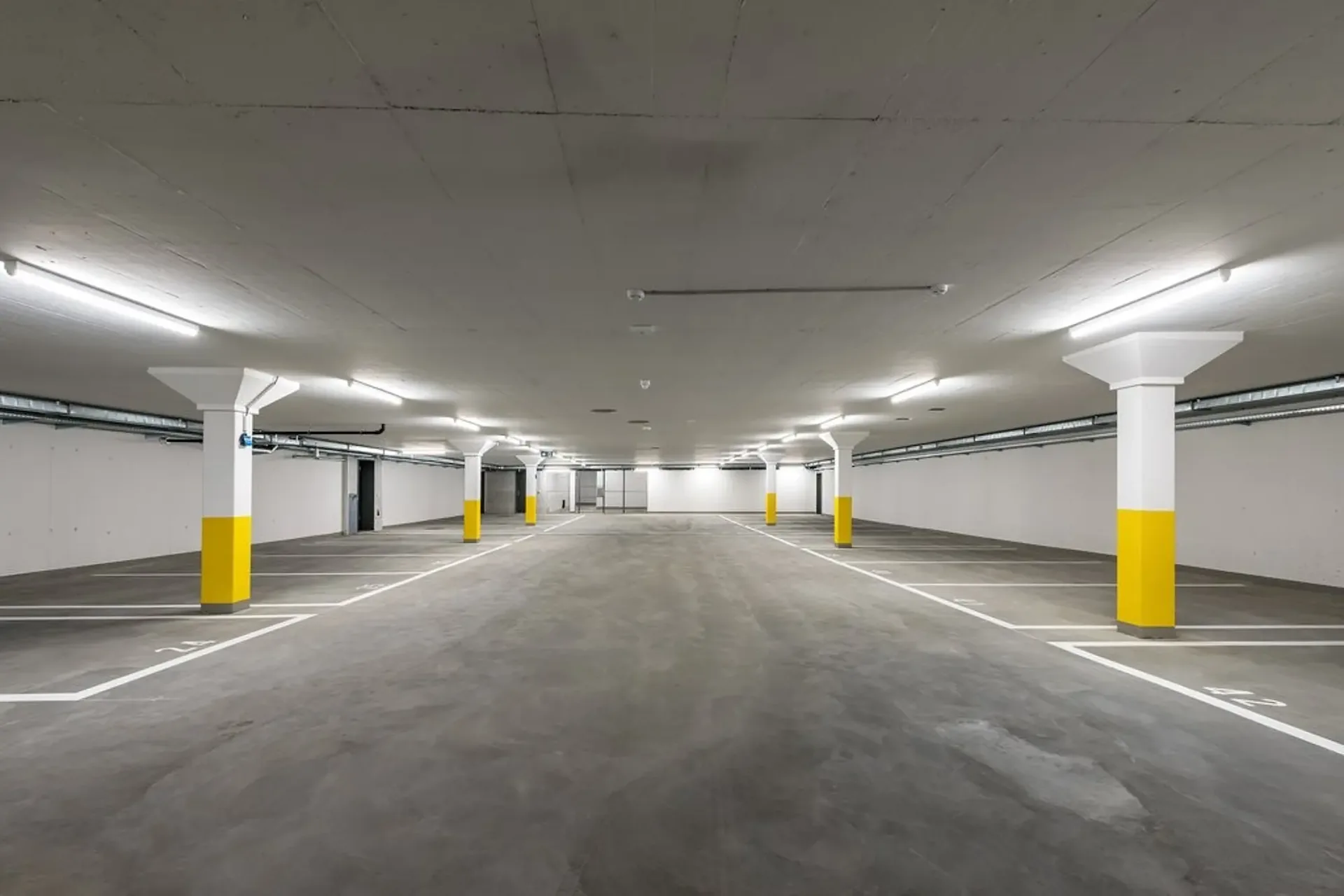 Autoeinstellplatz in Tiefgarage Zürich Albisrieden