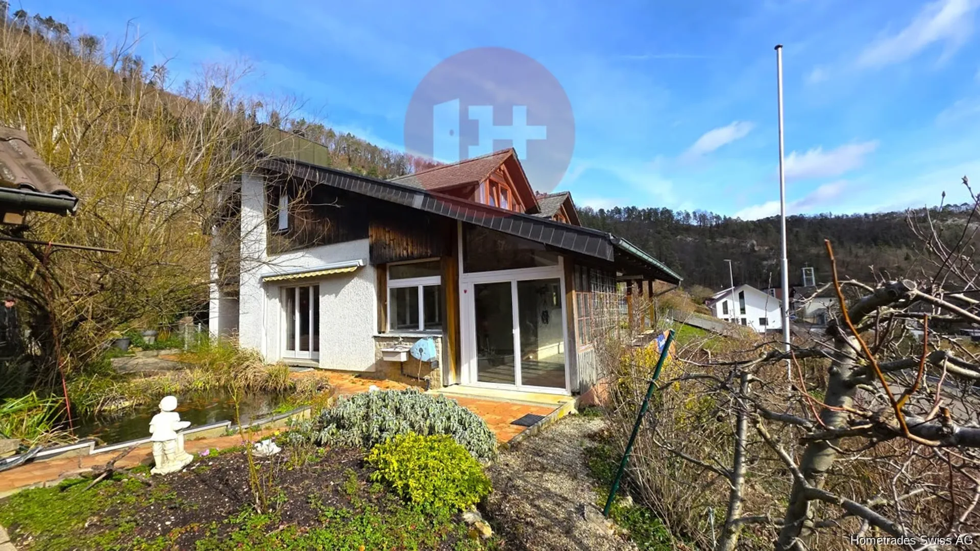 PARADIES FÜR DIE FAMILIE AN PRIVILEGIERTER LAGE!