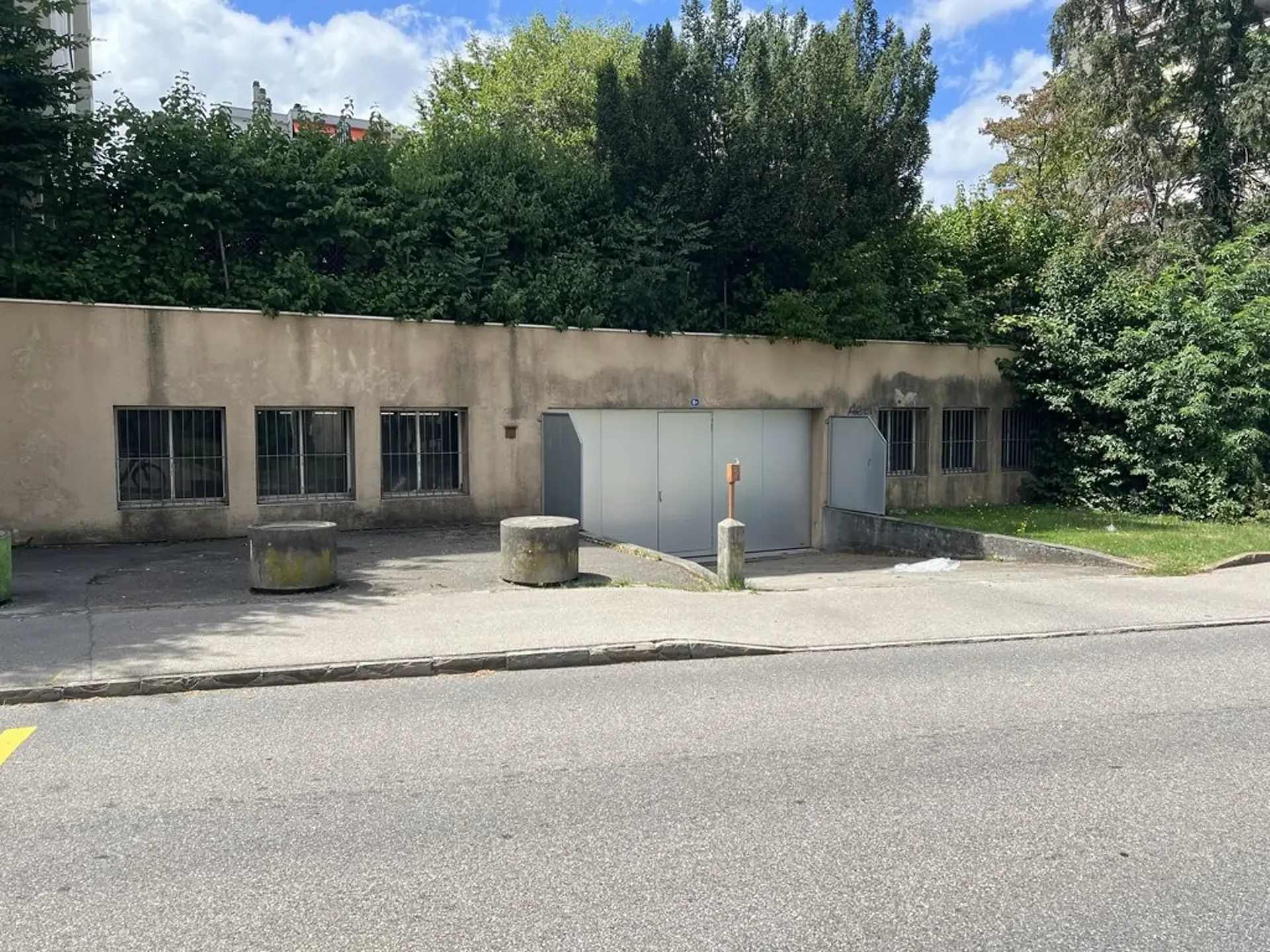Parkplatz zu vermieten