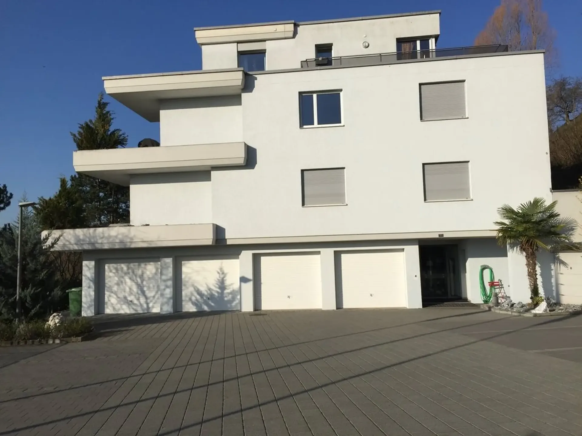 Park & Rail direttamente alla stazione di Birmensdorf!!