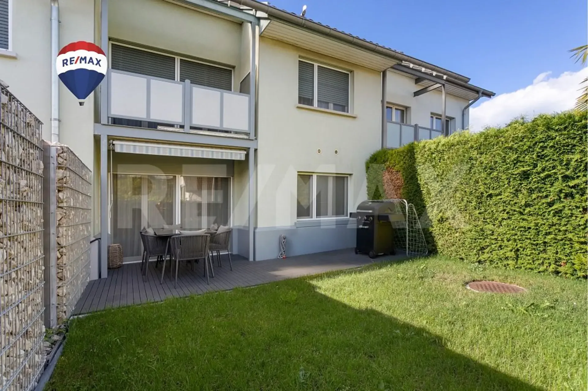 Casa a schiera di 6,5 locali adatta alle famiglie con molta privacy