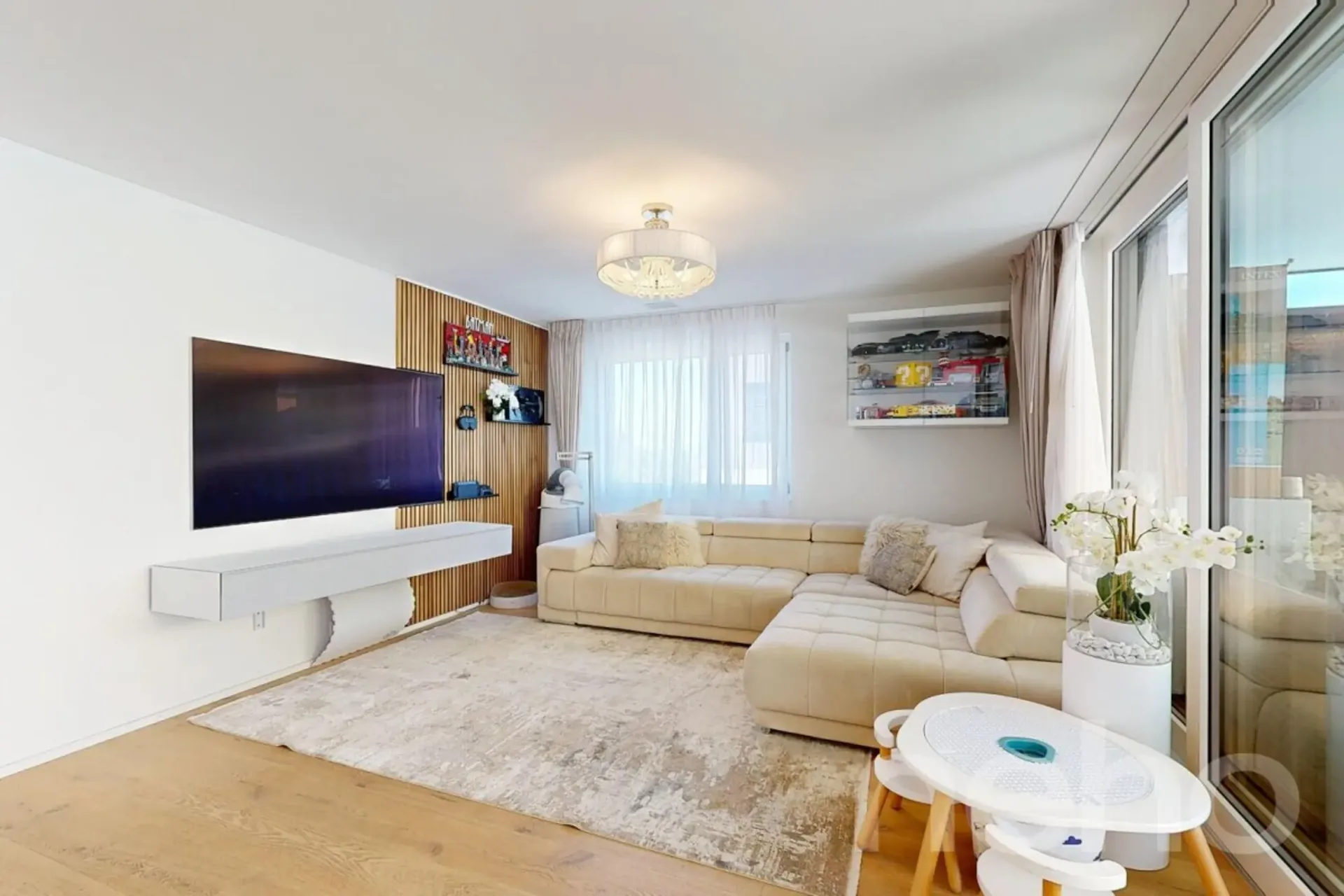 Dream garden apartment, high-quality construction + 2 underground parking spaces