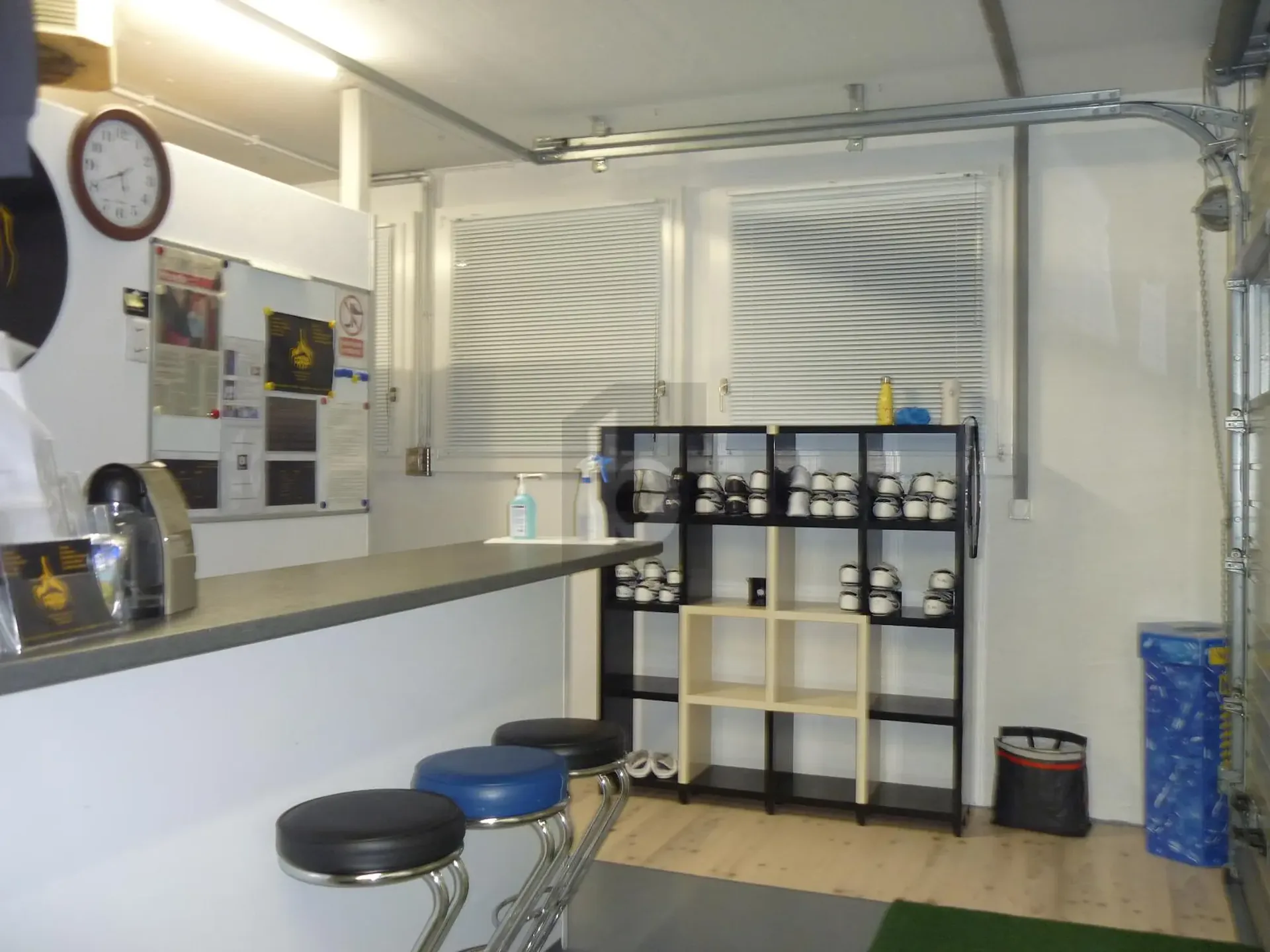 SALLE DE SPORT MULTIFONCTIONS