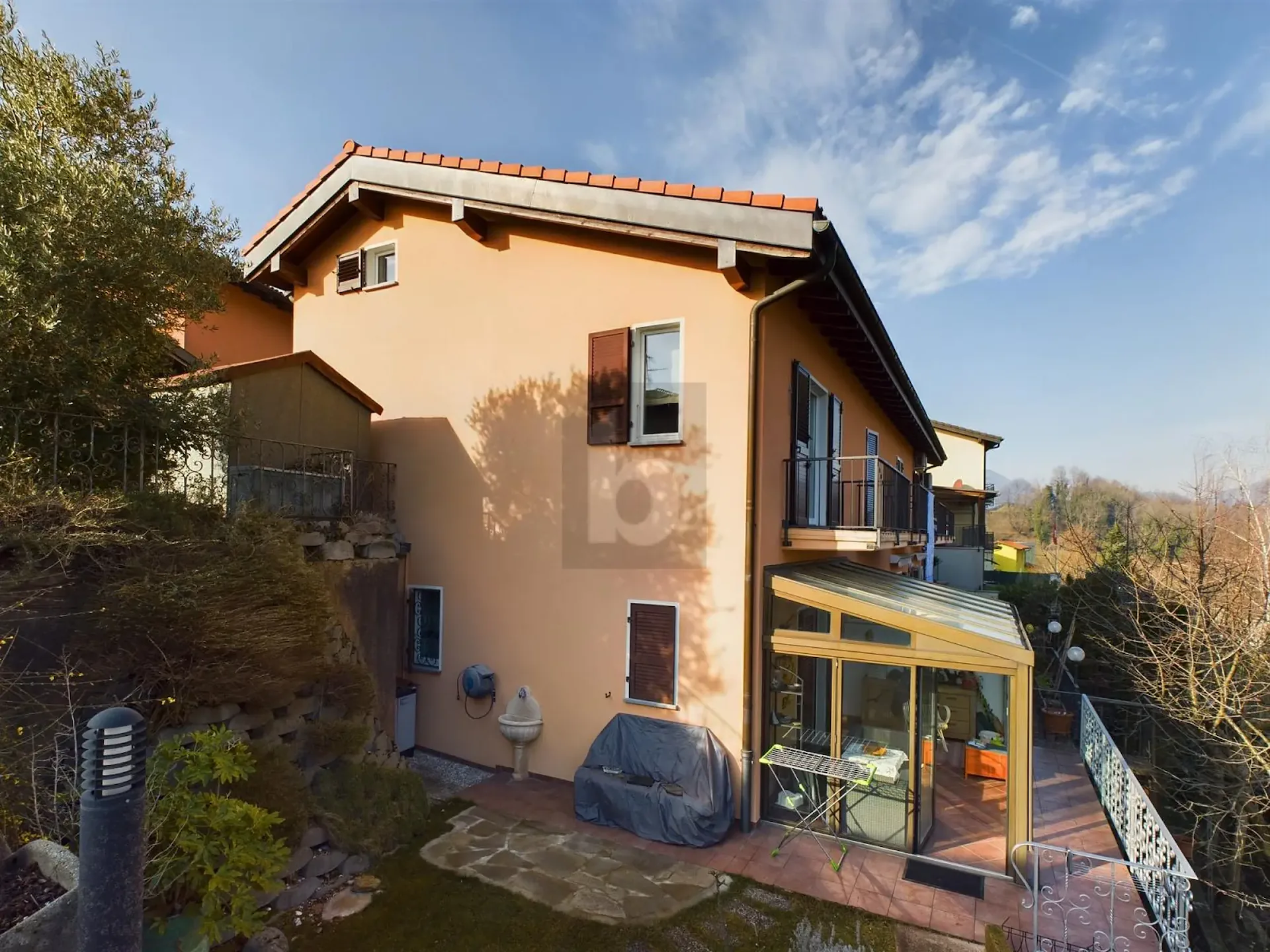 With open view of the mountains